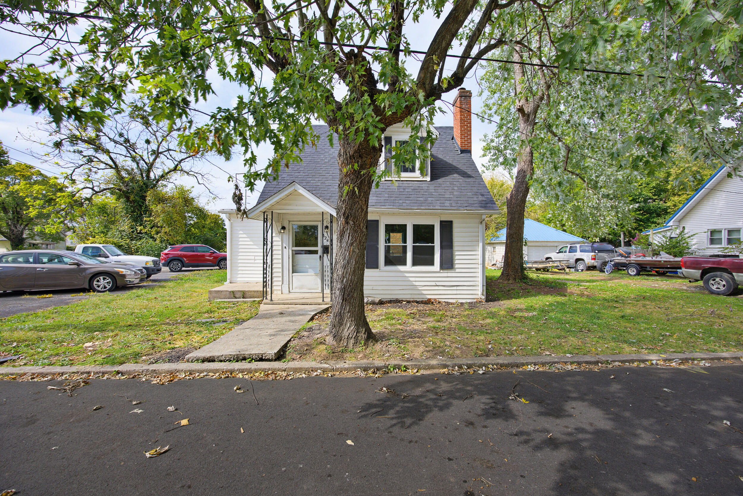 324 N East Street Property Photo 2
