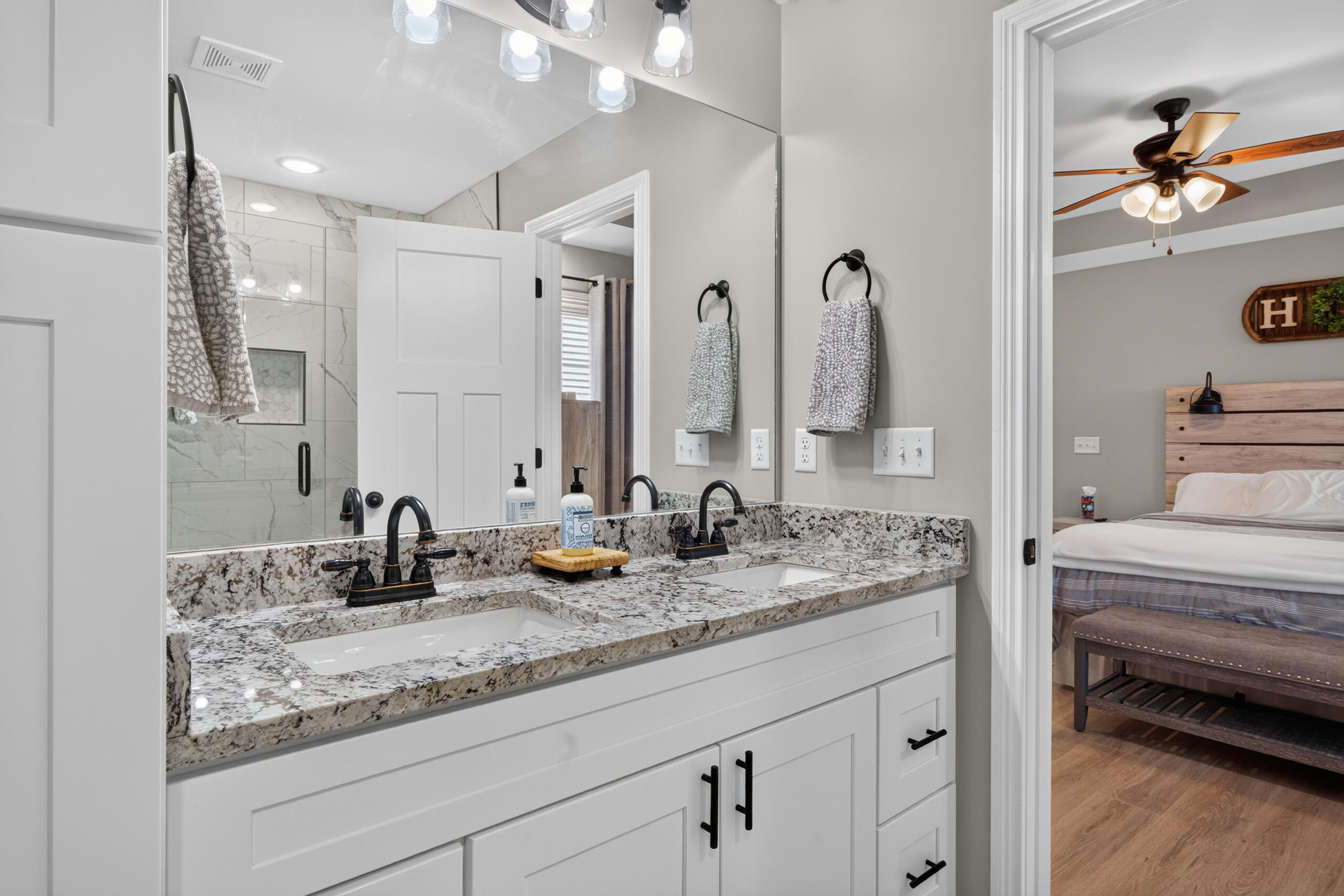 3005 Spindle Pointe Property Photo 18