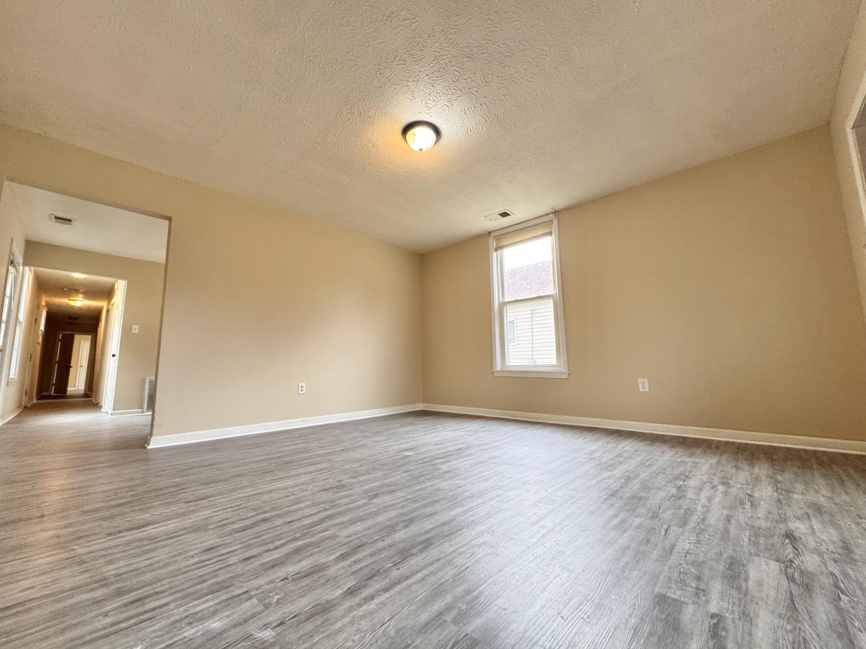 137 Locust Avenue Property Photo 10