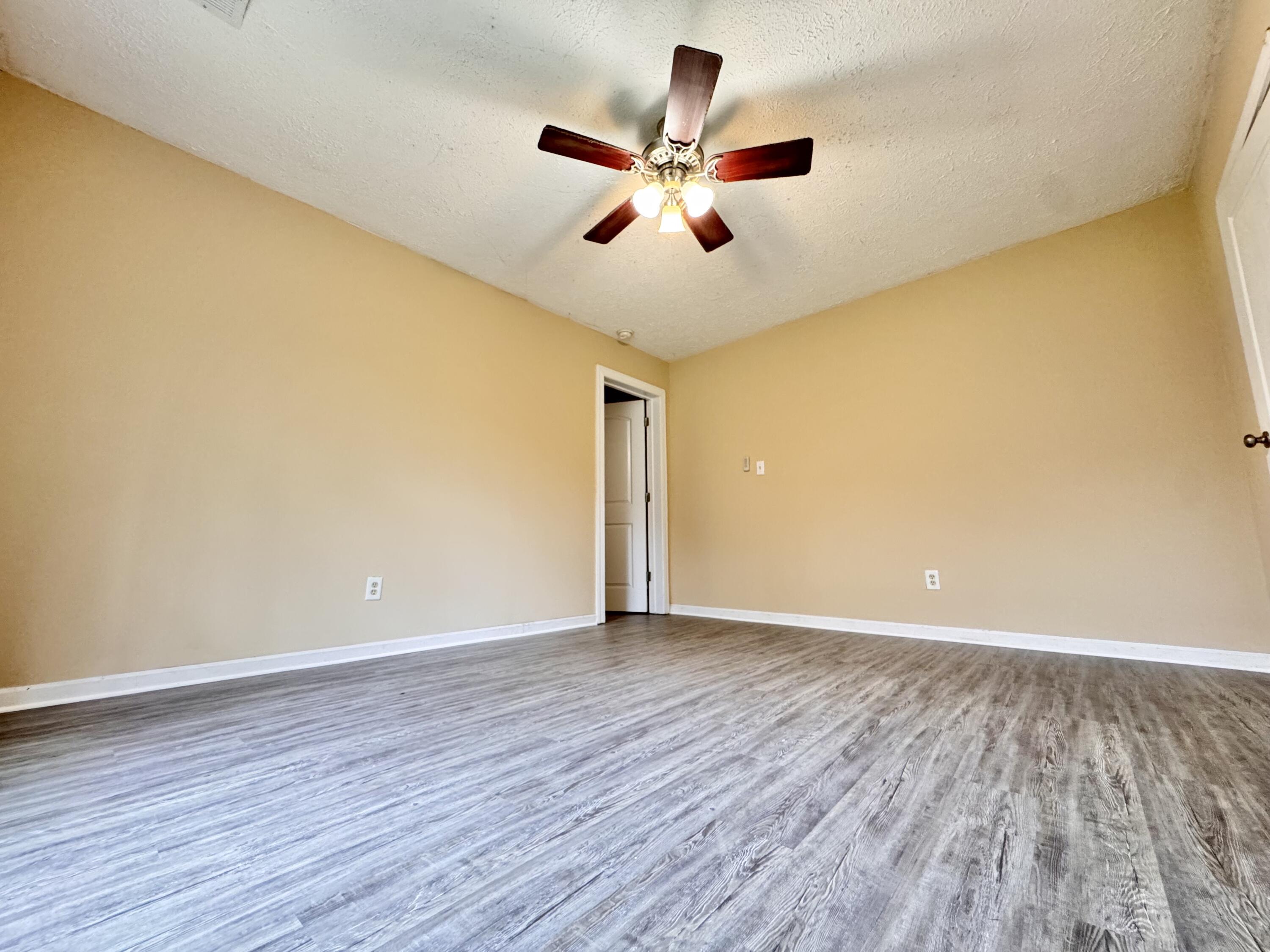 137 Locust Avenue Property Photo 20
