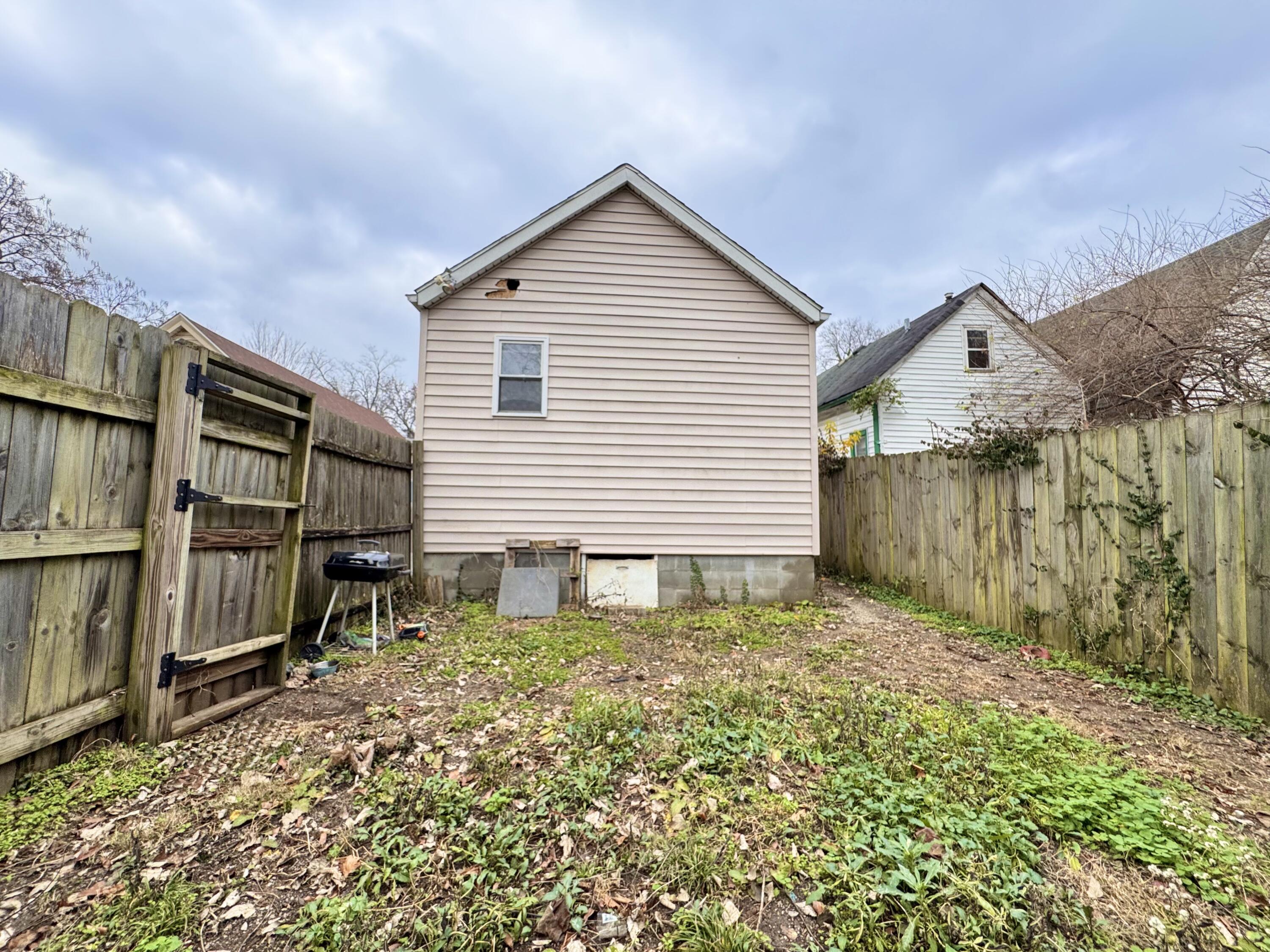 137 Locust Avenue Property Photo 23