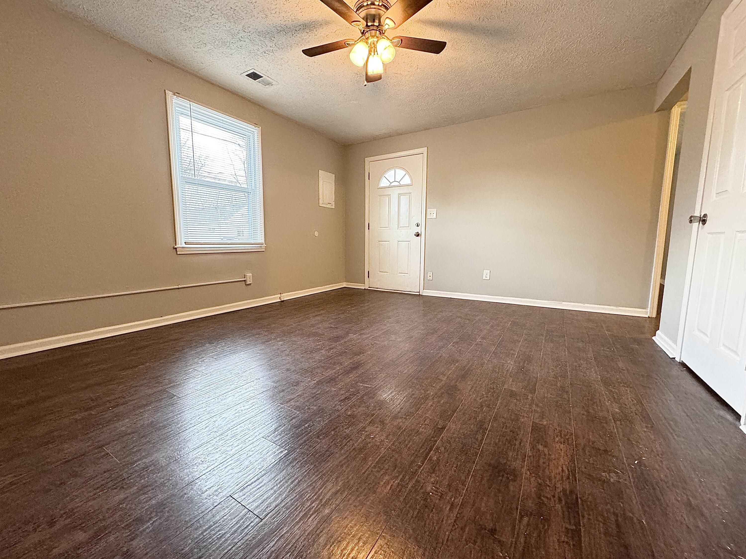 137 Locust Avenue Property Photo 59