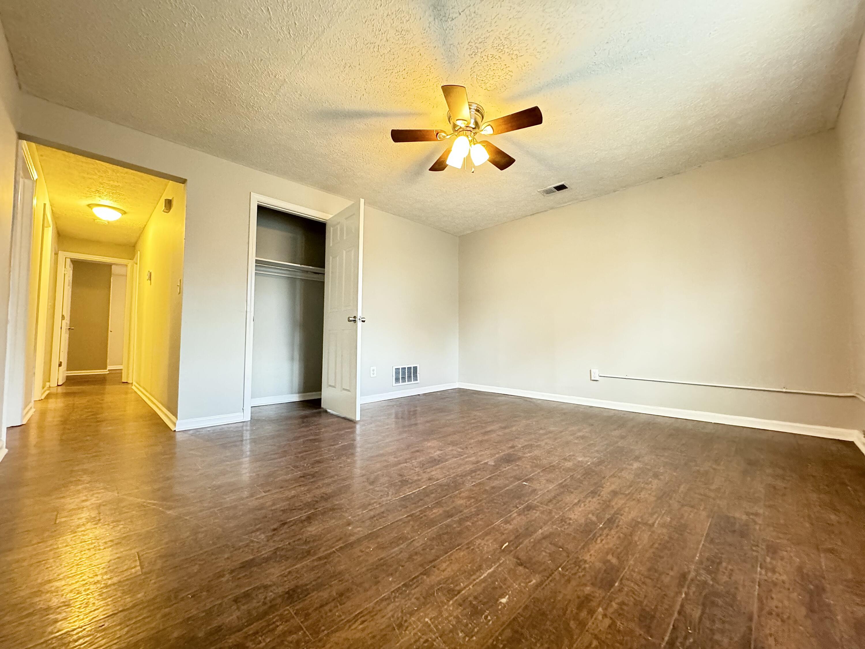 137 Locust Avenue Property Photo 60