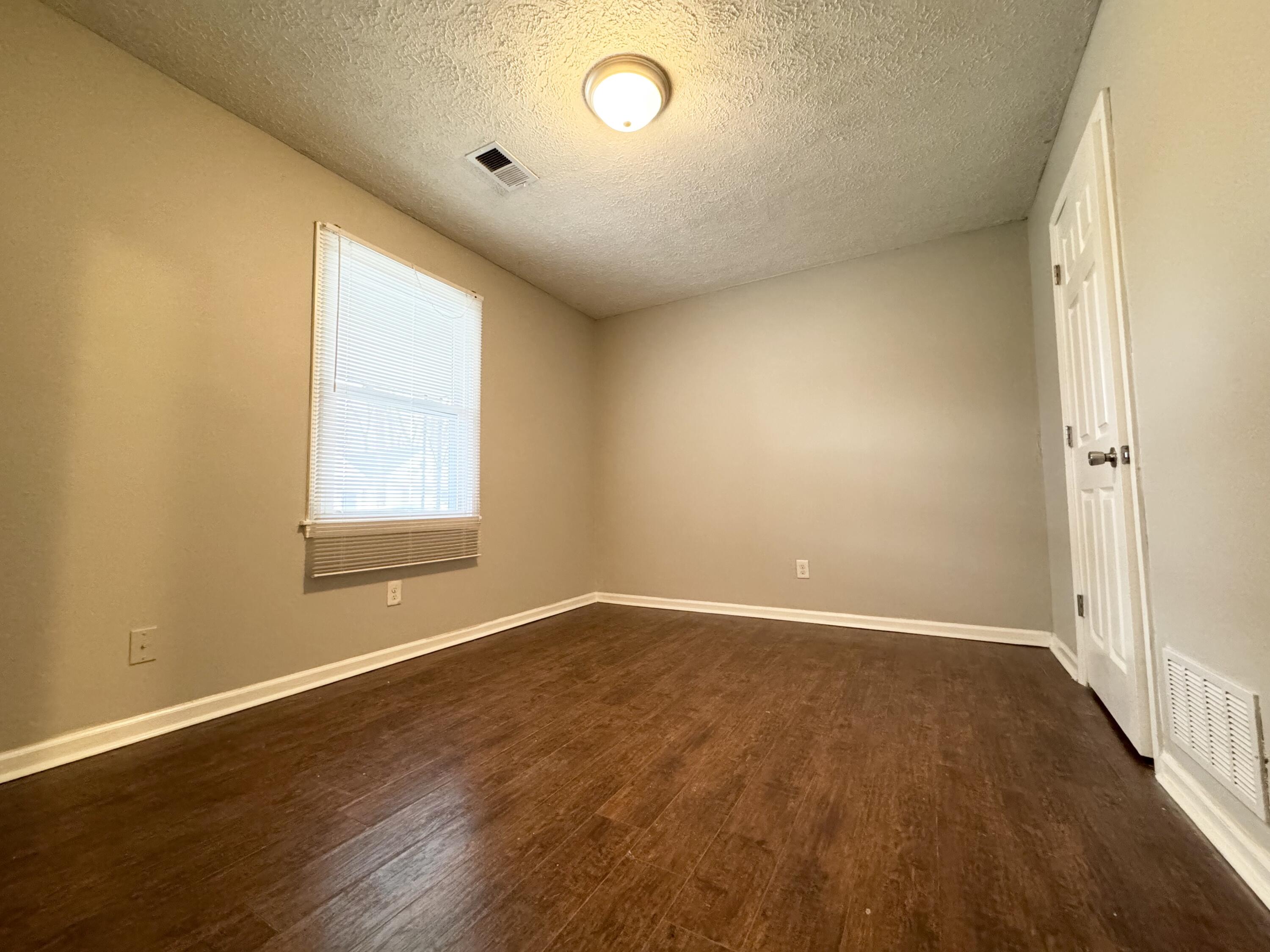 137 Locust Avenue Property Photo 61