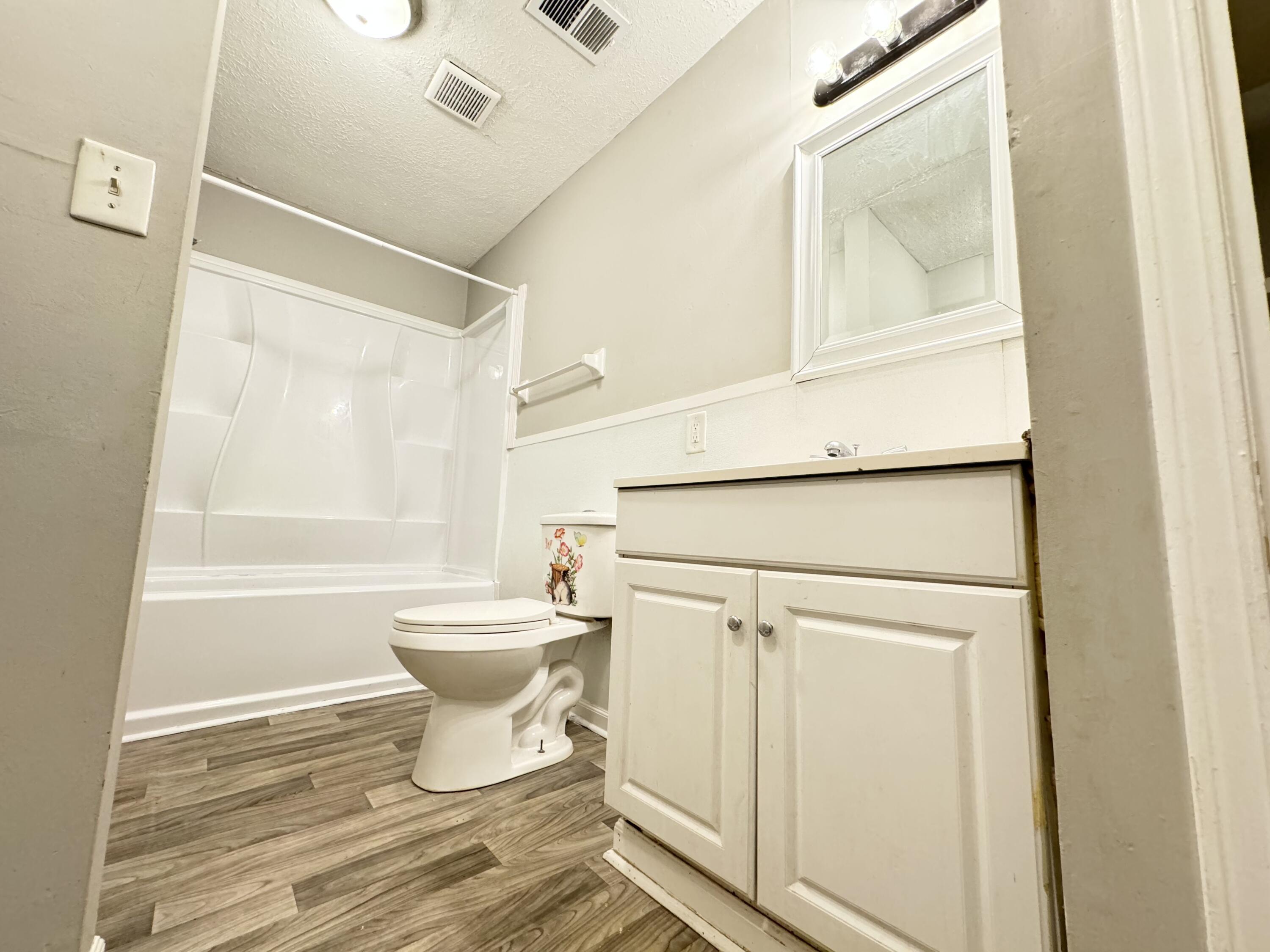 137 Locust Avenue Property Photo 68