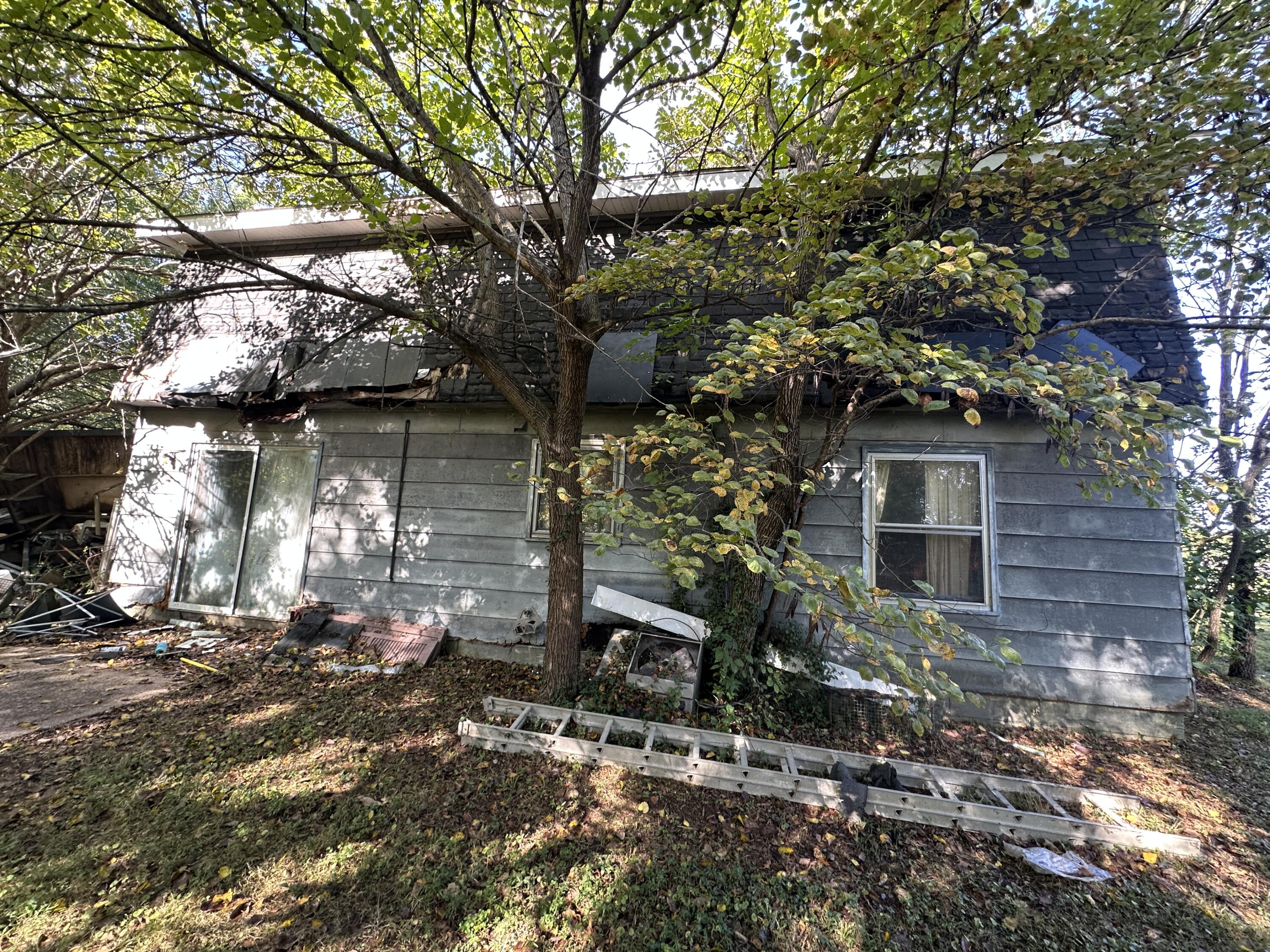 2244 Holt Road Property Photo 4