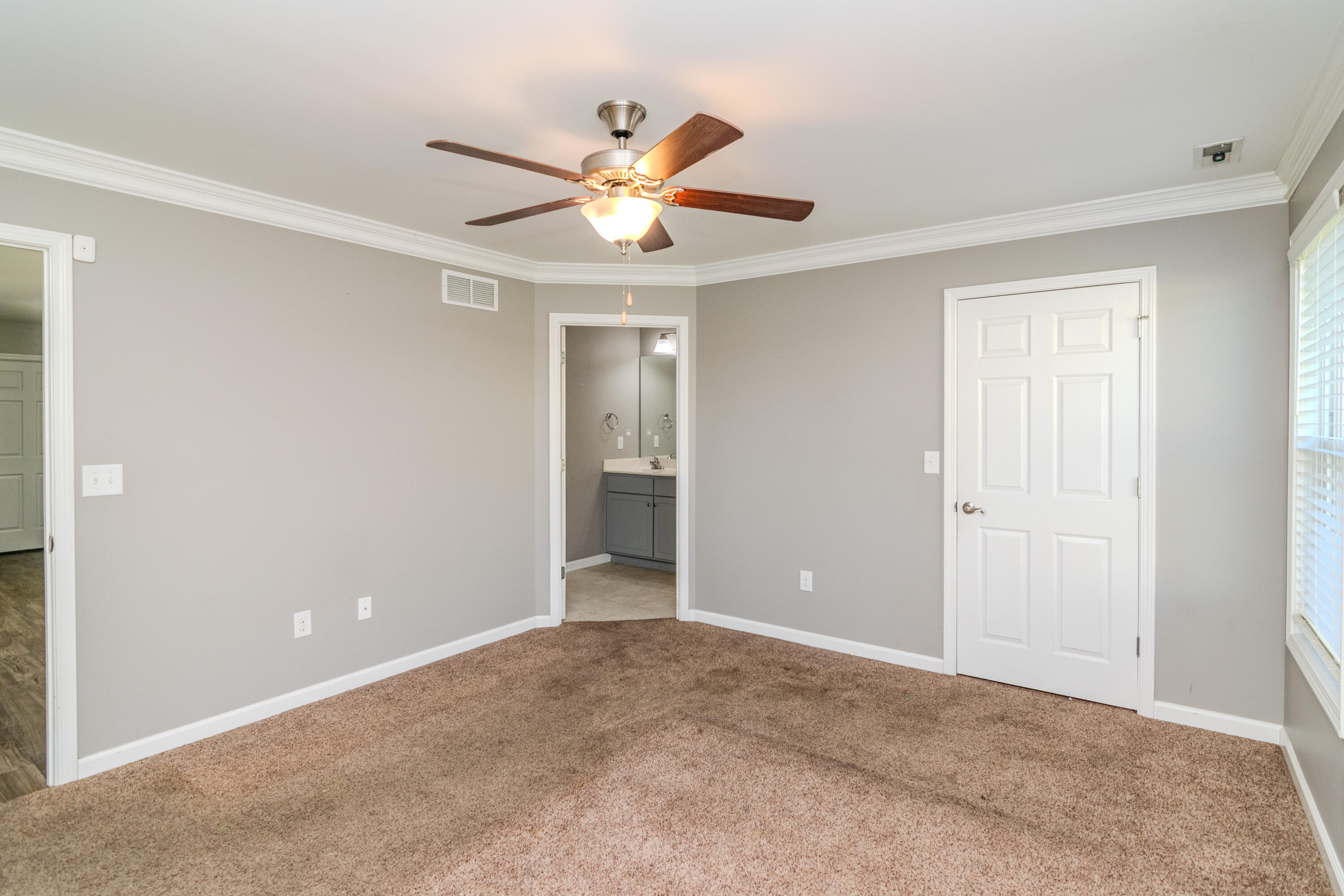 9 Lynn Drive Property Photo 21
