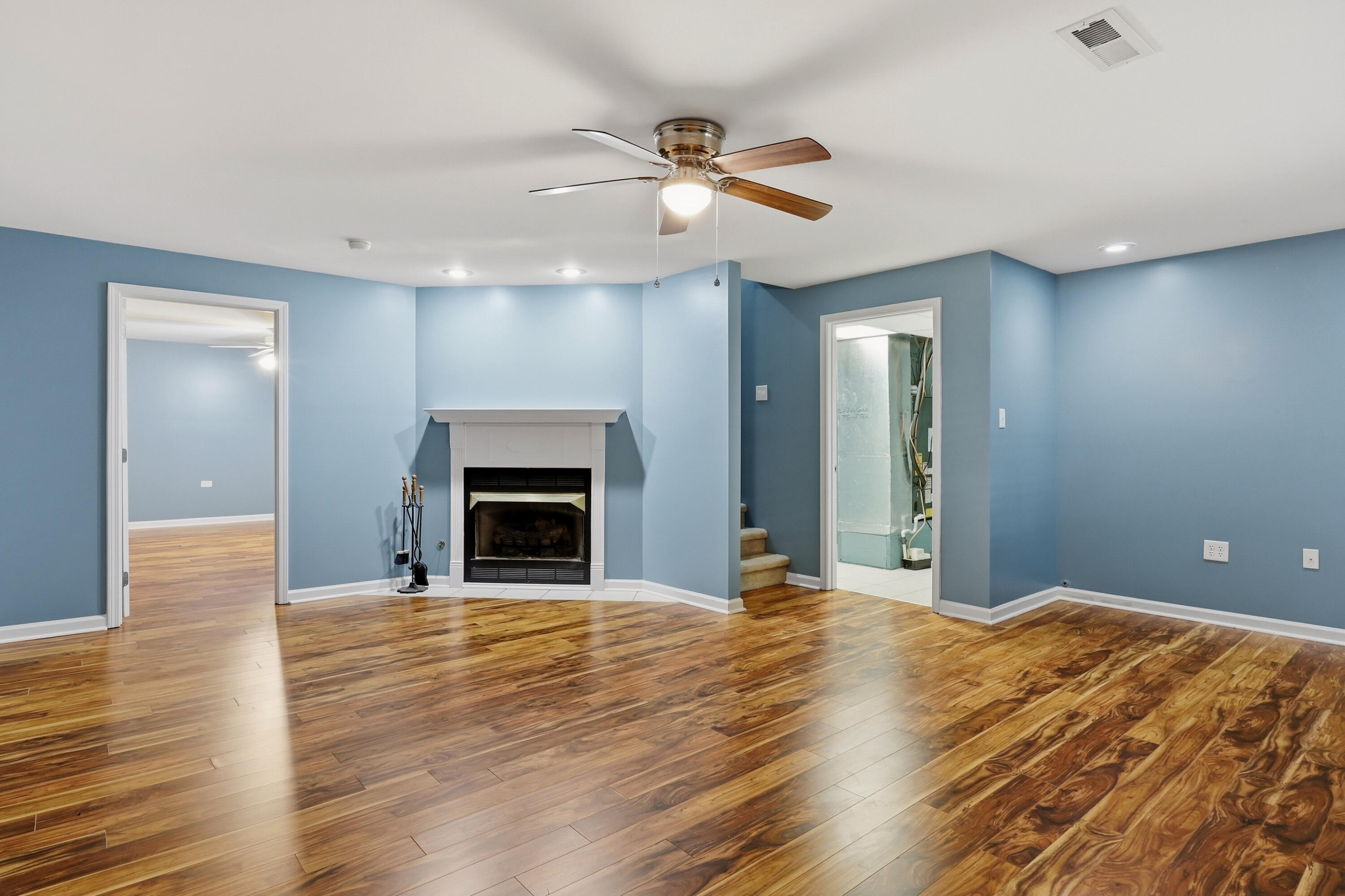 121 Bay Hill Drive Property Photo 38