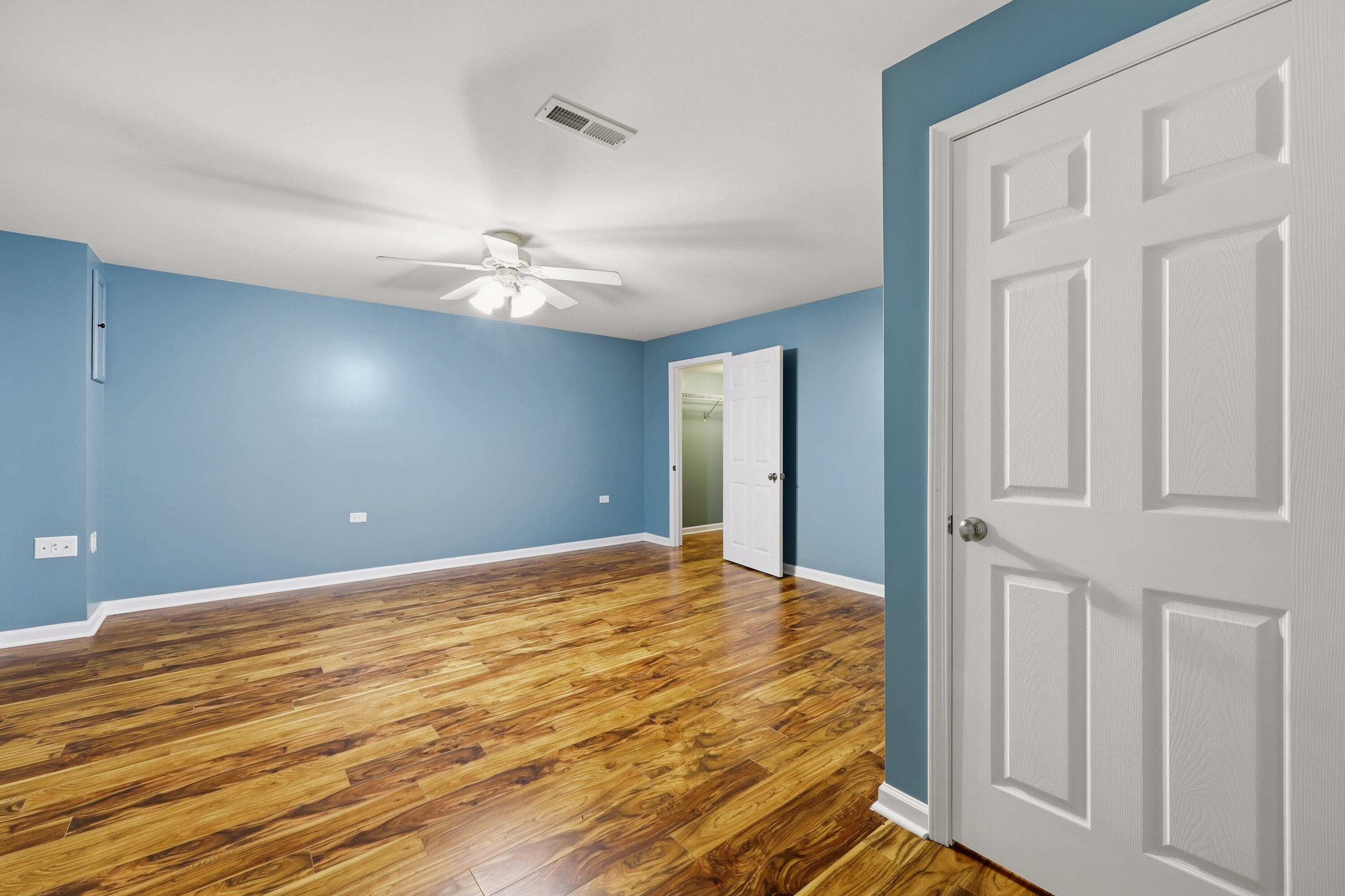 121 Bay Hill Drive Property Photo 39