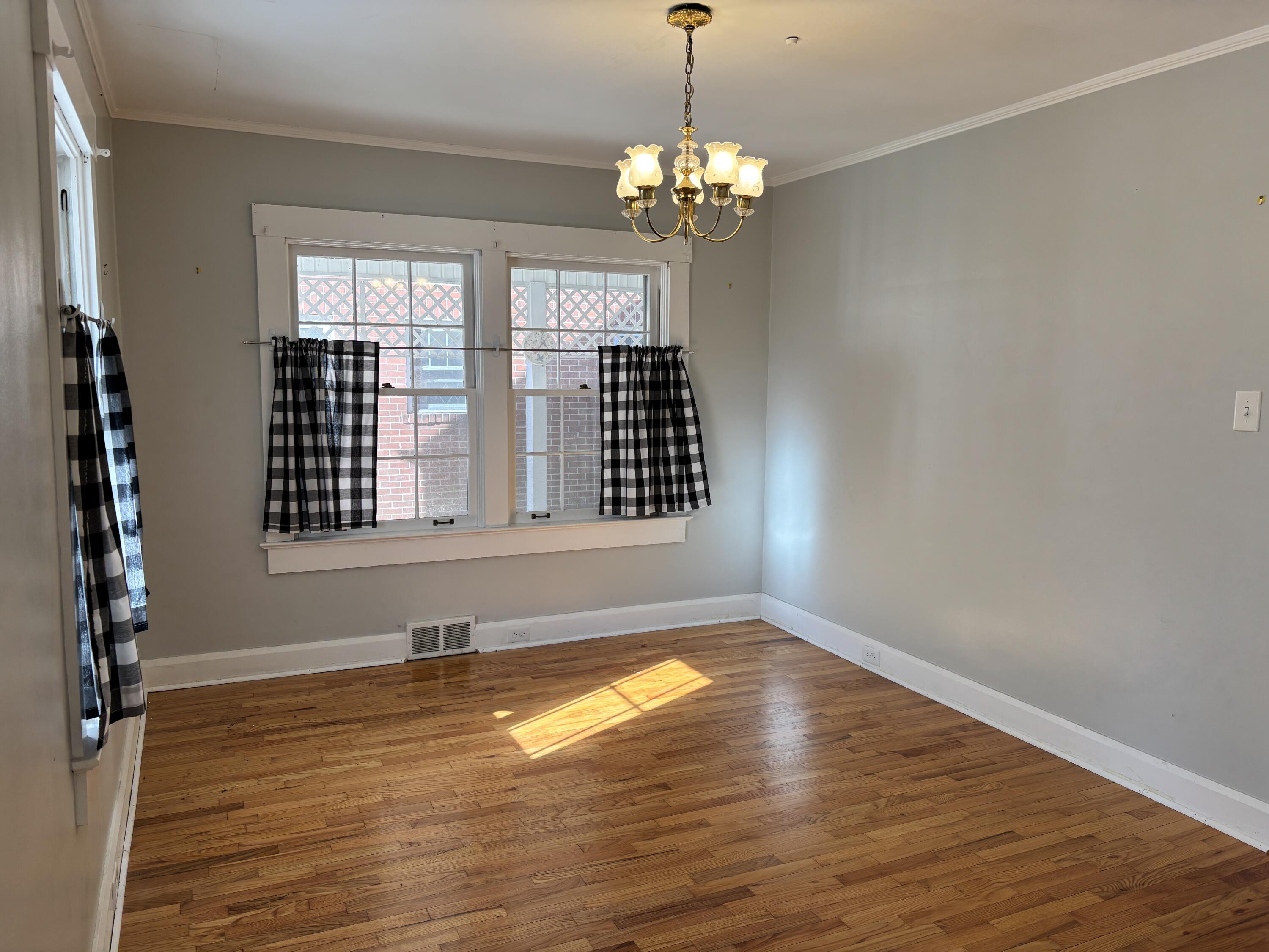 18 Ashmore Drive Property Photo 8