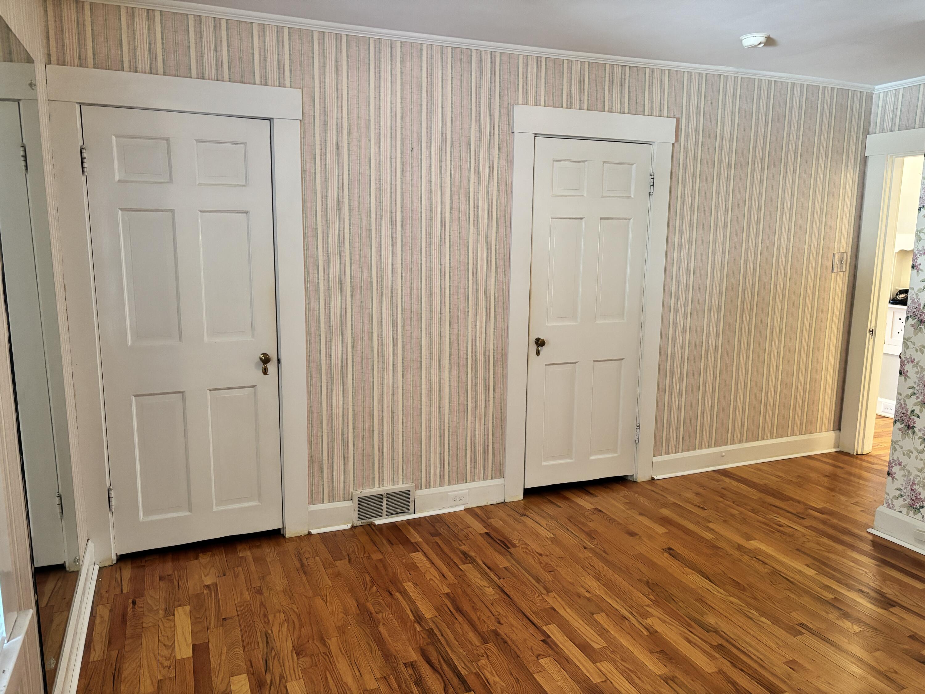 18 Ashmore Drive Property Photo 18