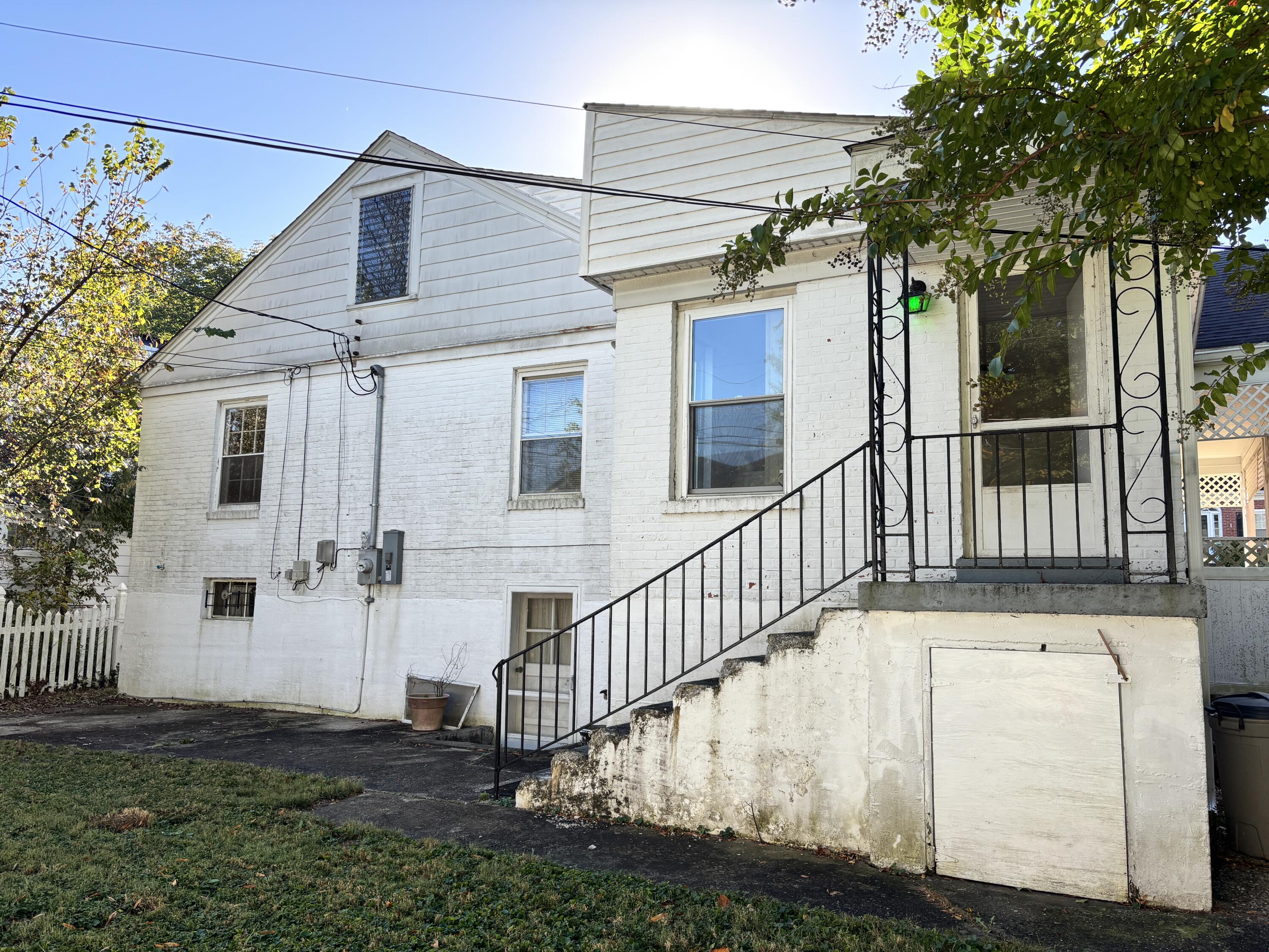 18 Ashmore Drive Property Photo 28