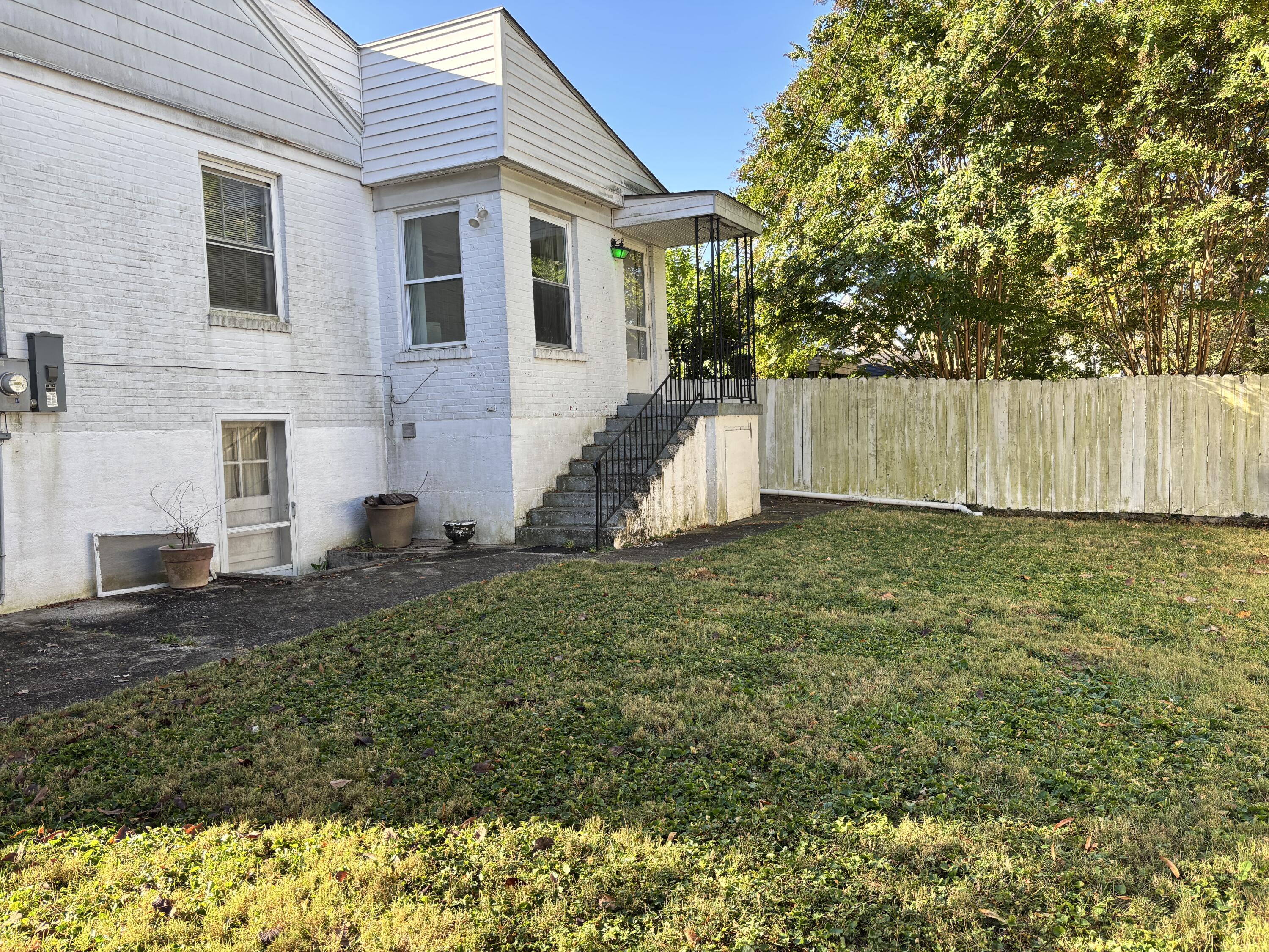 18 Ashmore Drive Property Photo 29