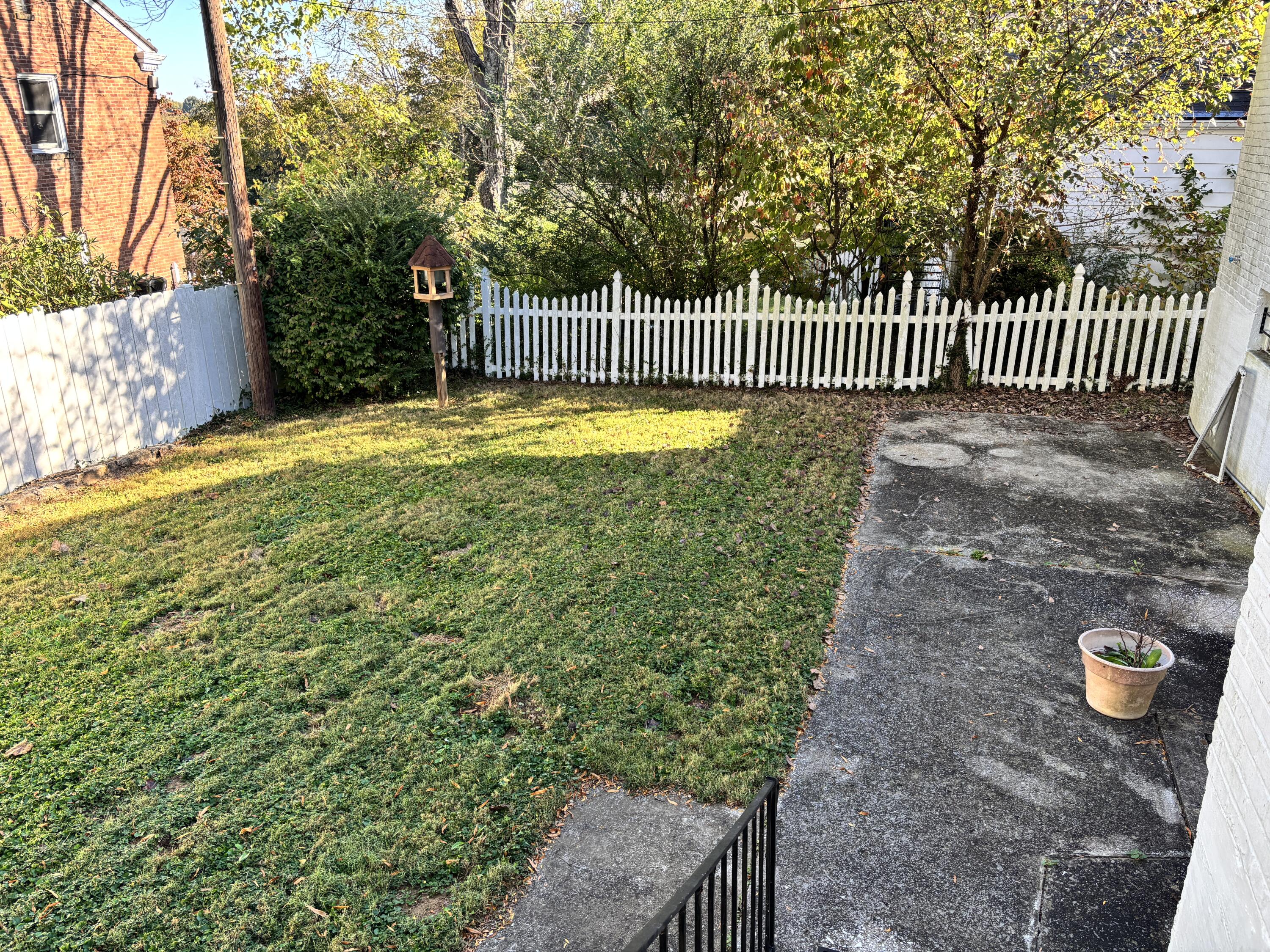 18 Ashmore Drive Property Photo 30