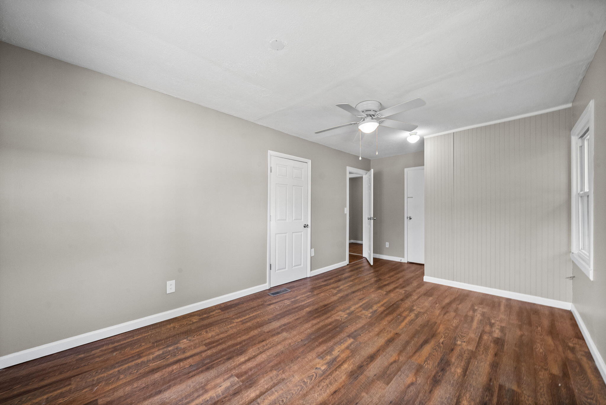 614 Sanderson Drive Property Photo 17