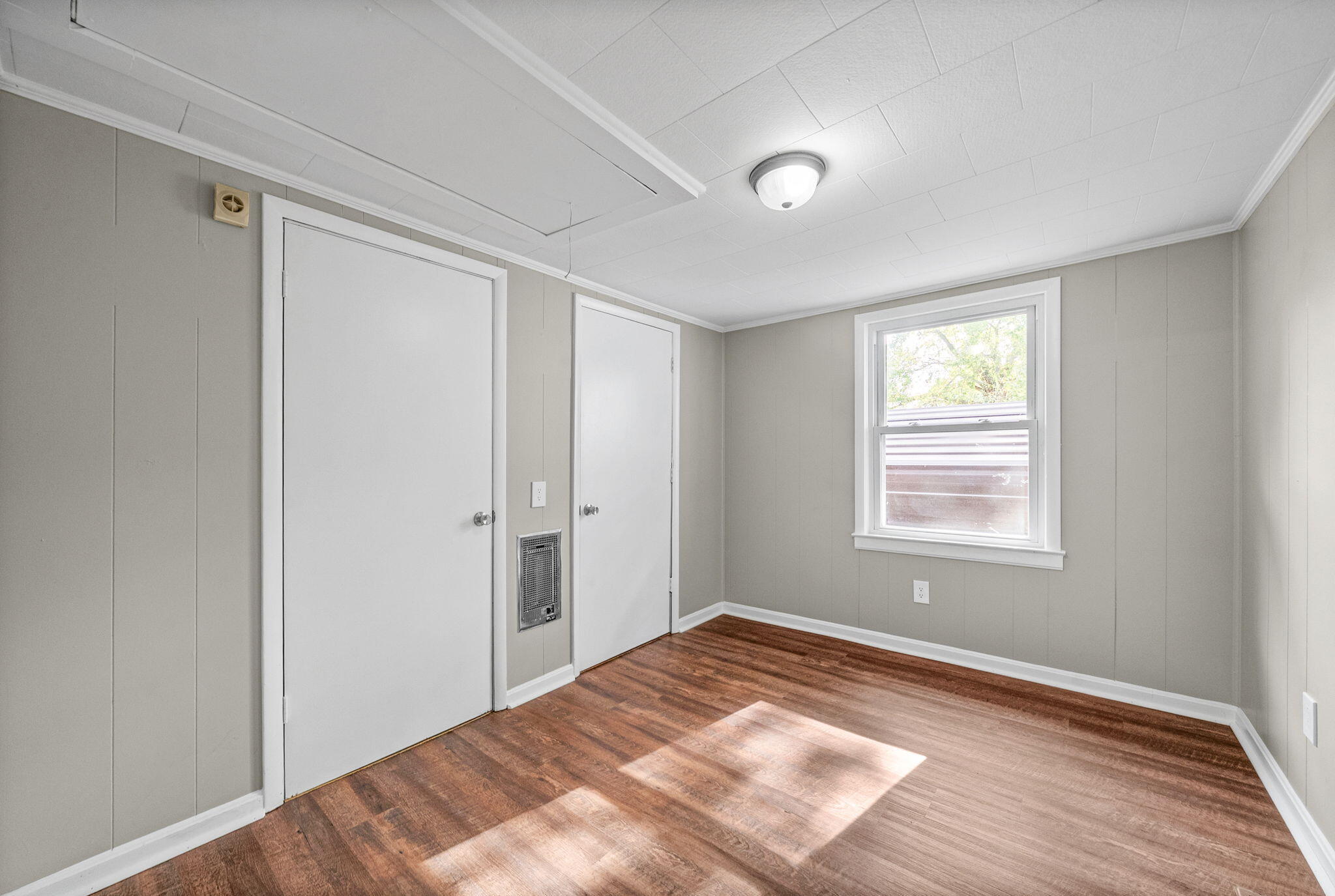 614 Sanderson Drive Property Photo 18