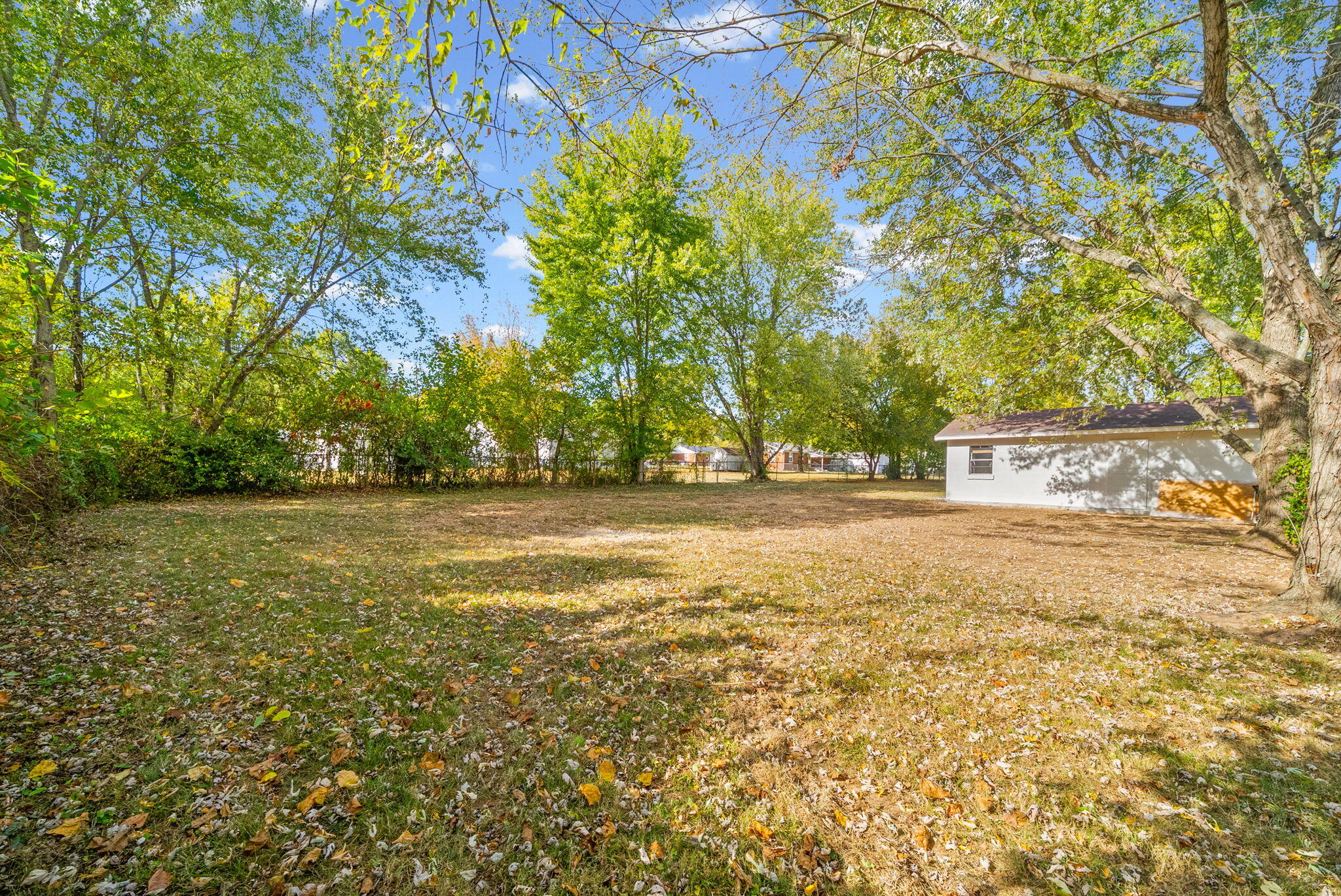 614 Sanderson Drive Property Photo 27