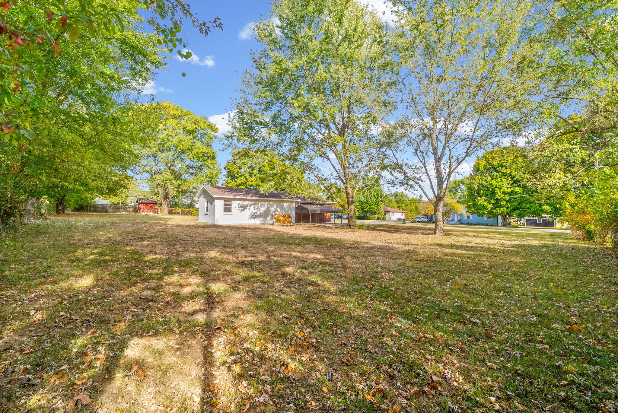614 Sanderson Drive Property Photo 28
