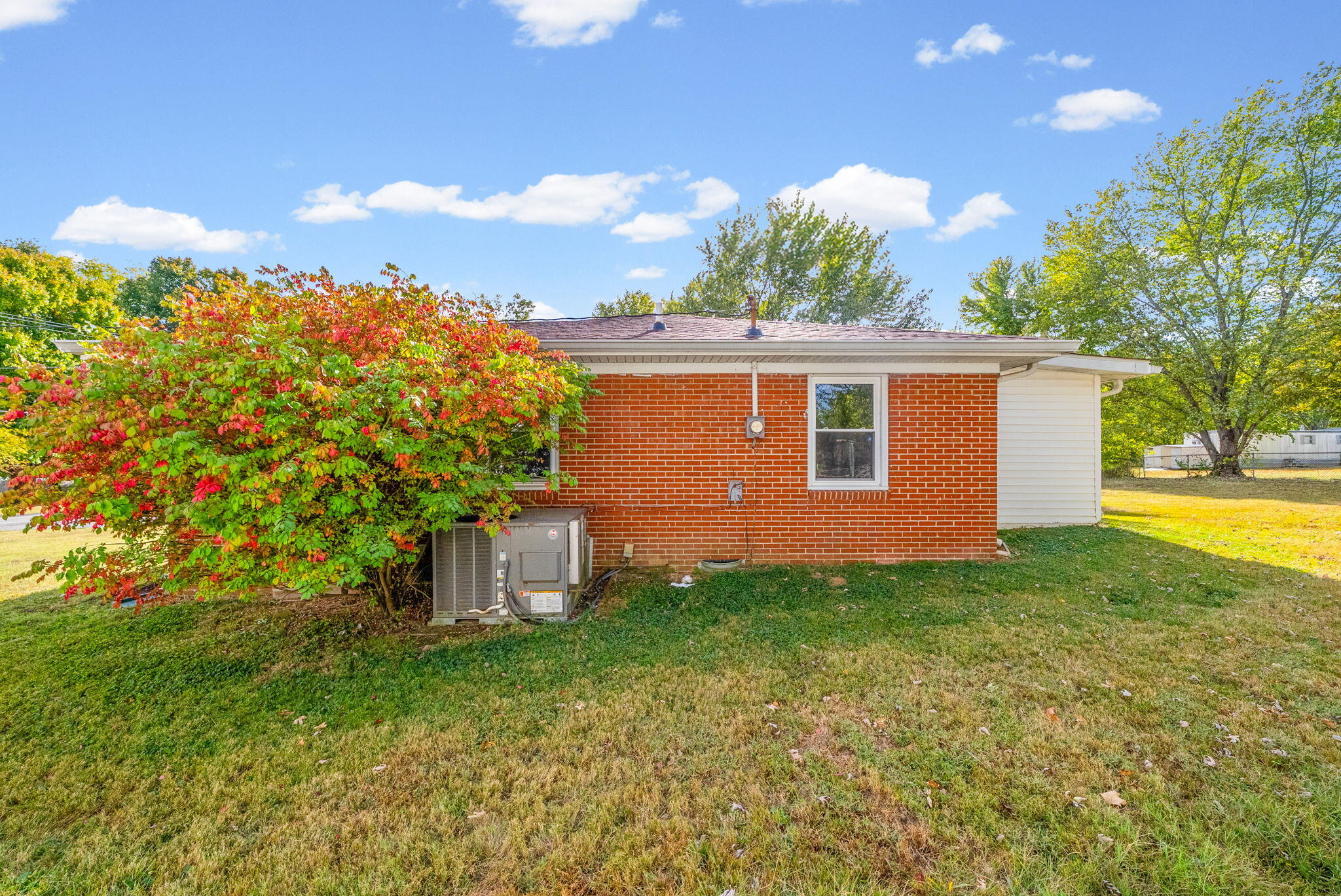 614 Sanderson Drive Property Photo 33