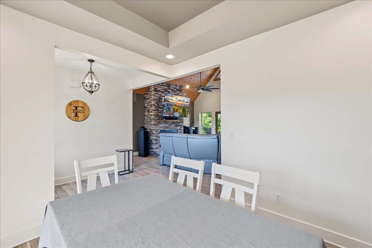 1840 Crooked Creek Road Property Photo 7