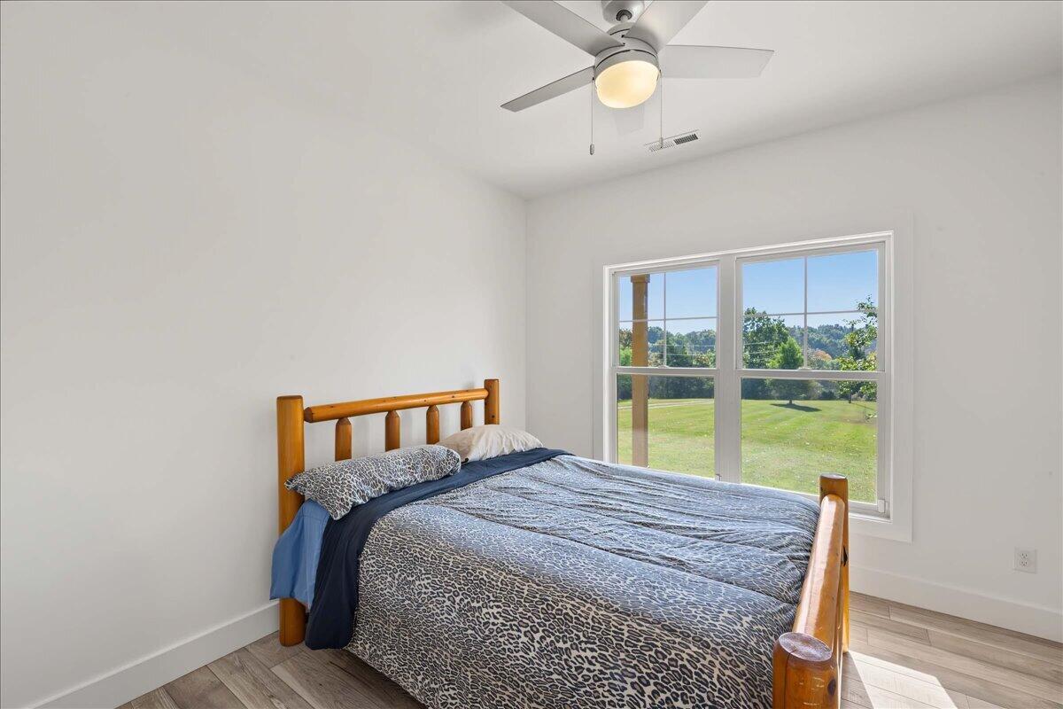 1840 Crooked Creek Road Property Photo 32
