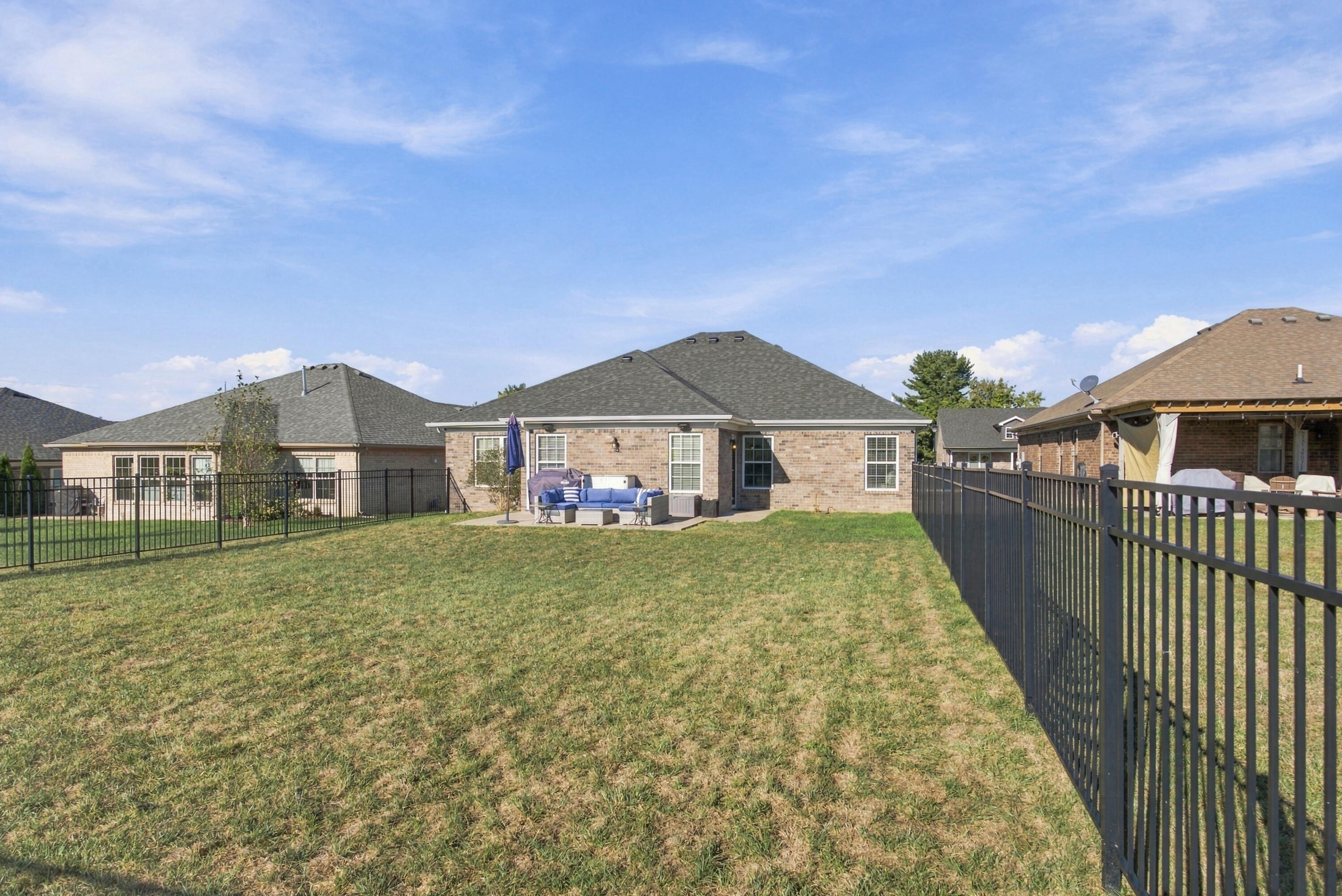 648 Four Winds Drive Property Photo 29
