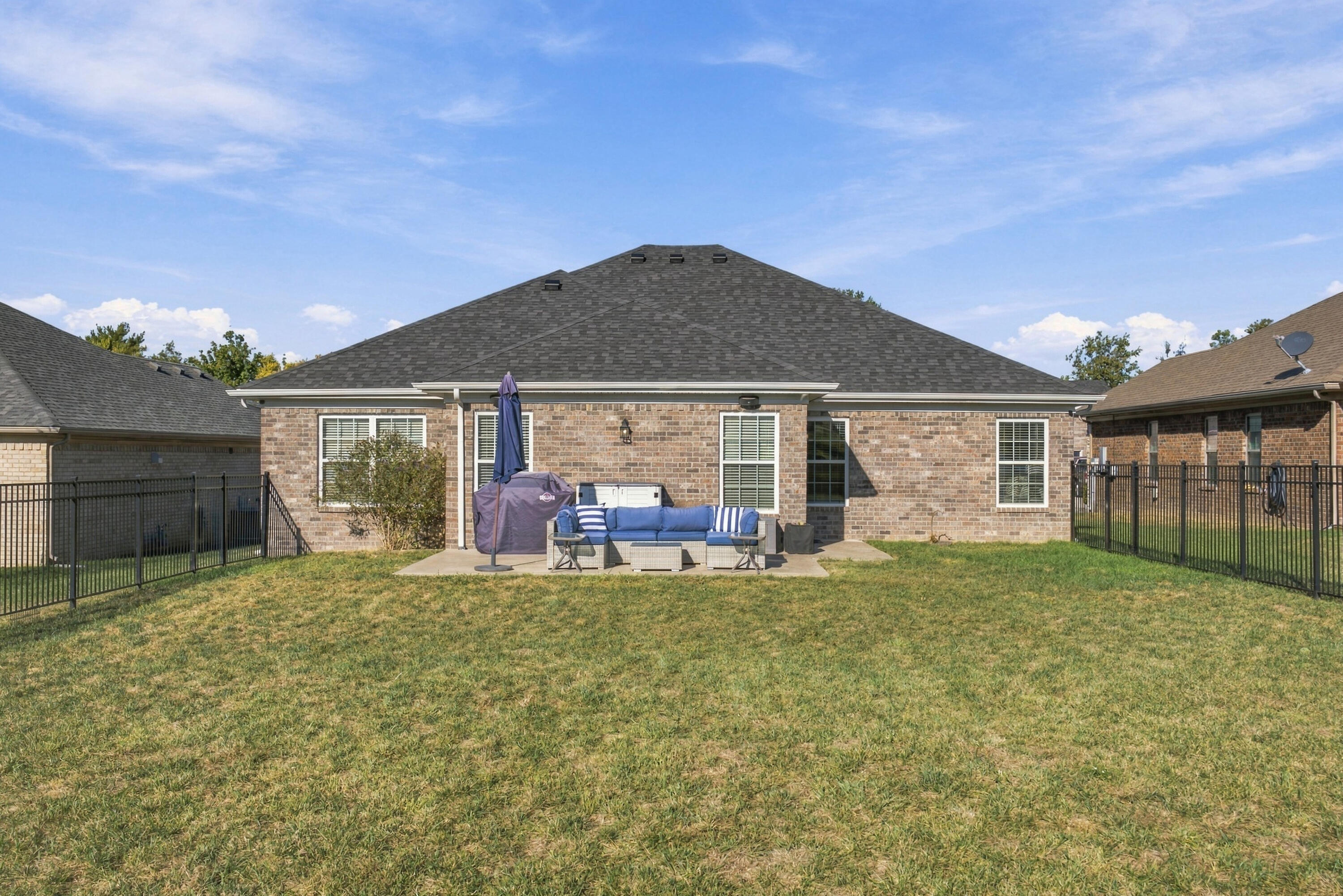 648 Four Winds Drive Property Photo 36