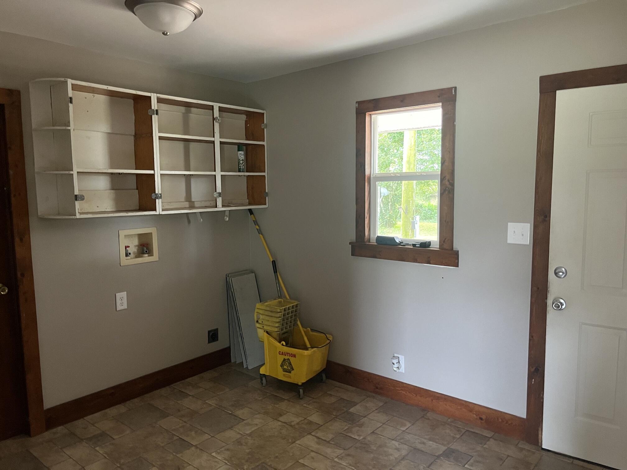 8889 Wickliffe Road Property Photo 17