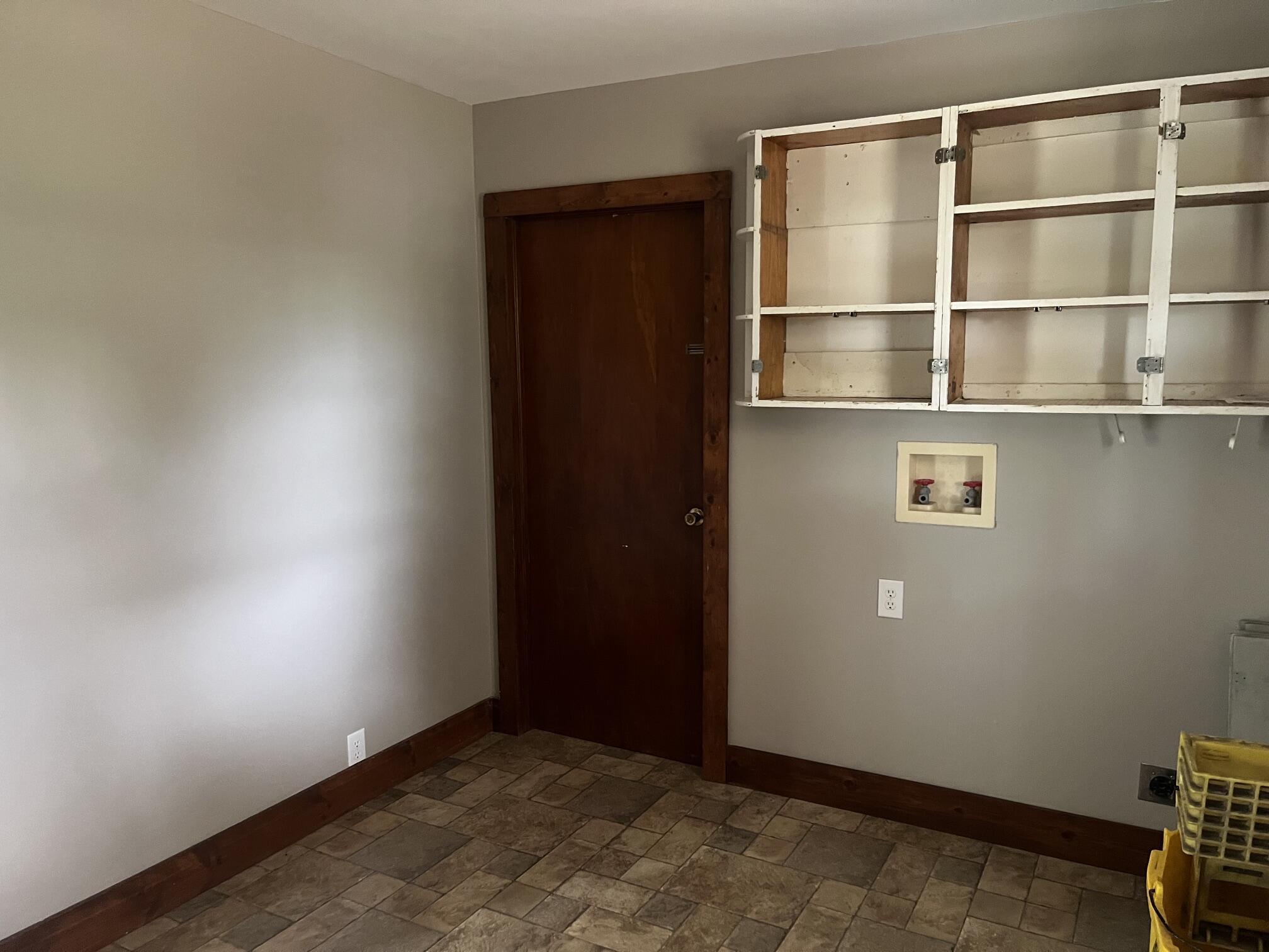8889 Wickliffe Road Property Photo 18