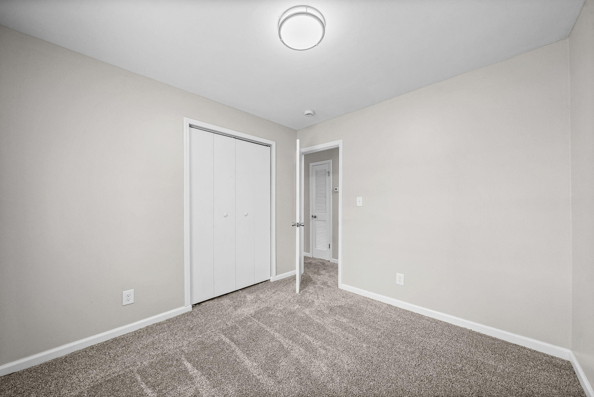 709 Ml Grn Court Property Photo 18