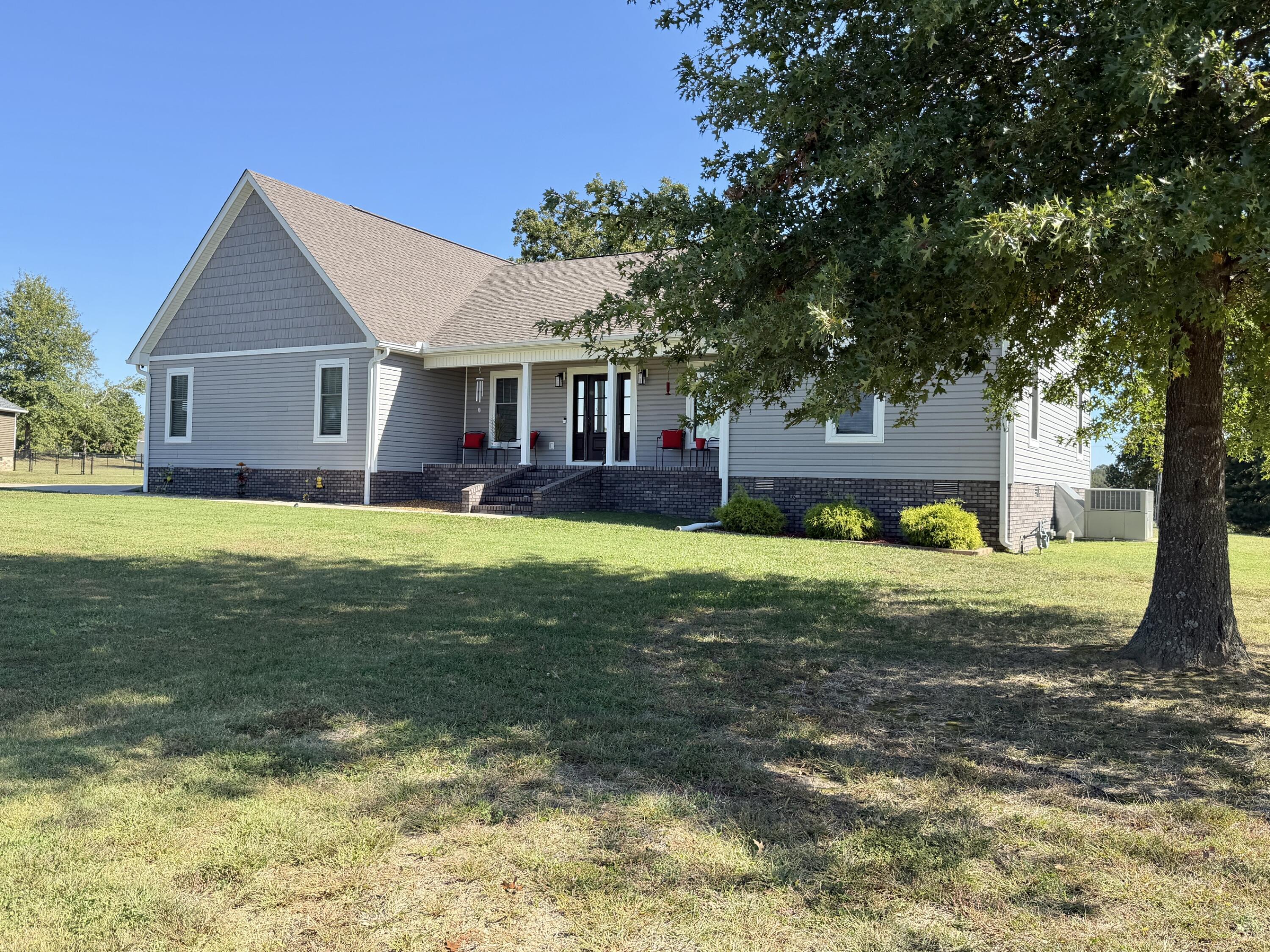 180 Timber Ridge Ridge Property Photo 2