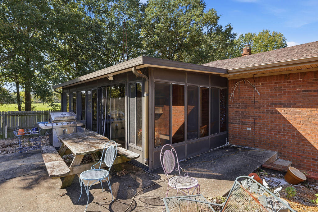 2871 Foust Sledd Road Property Photo 5