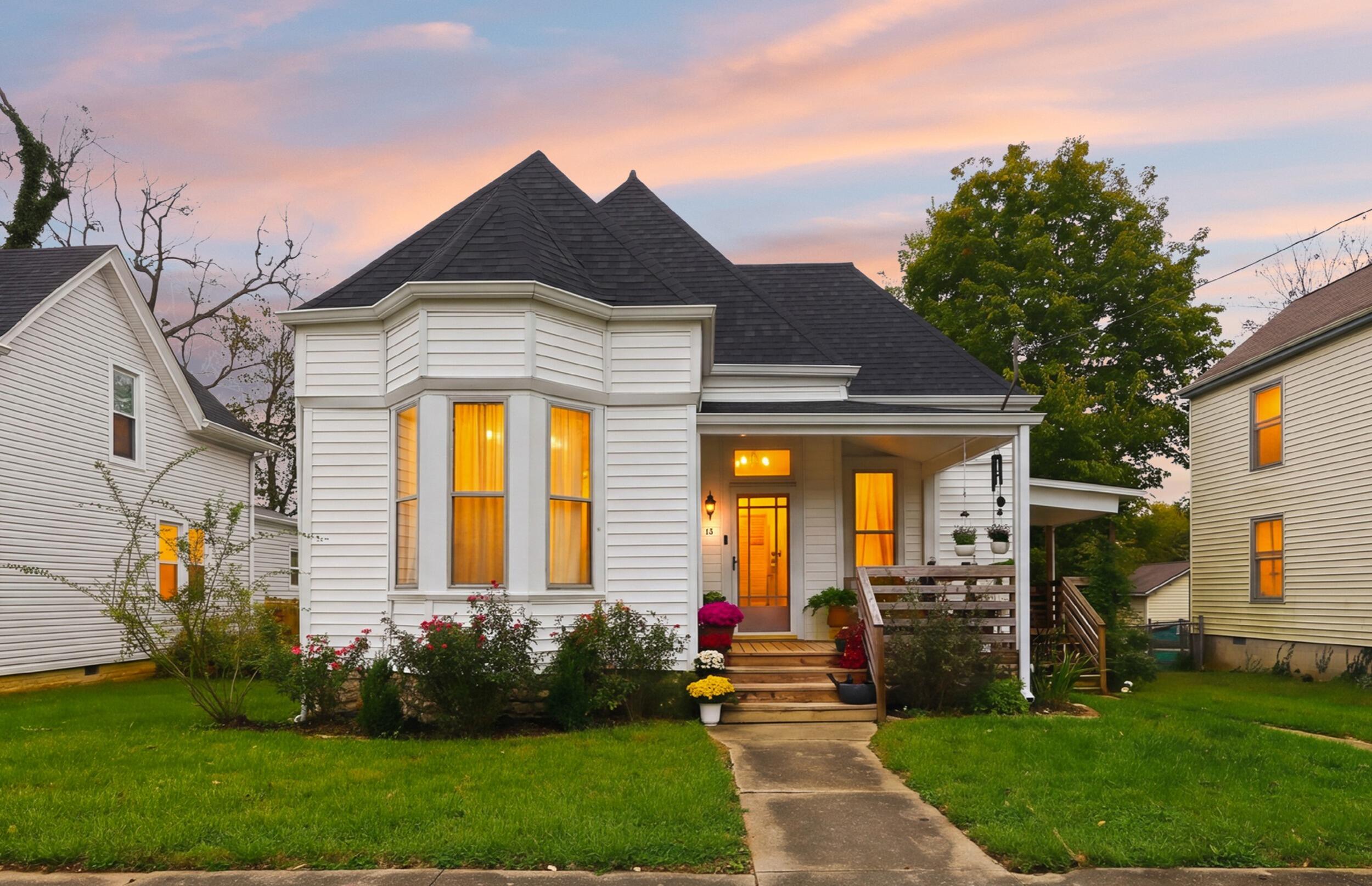 13 Euclid Avenue Property Photo 2