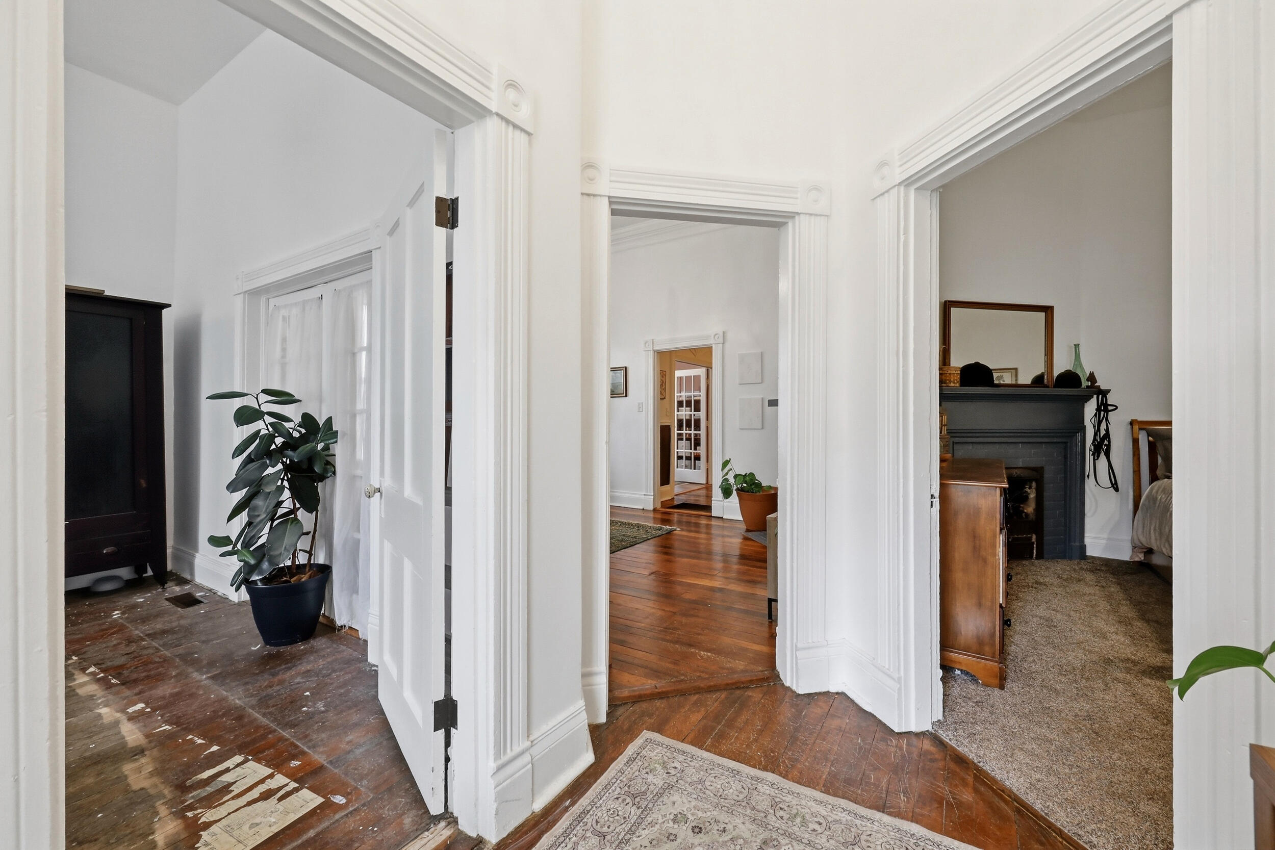 13 Euclid Avenue Property Photo 5