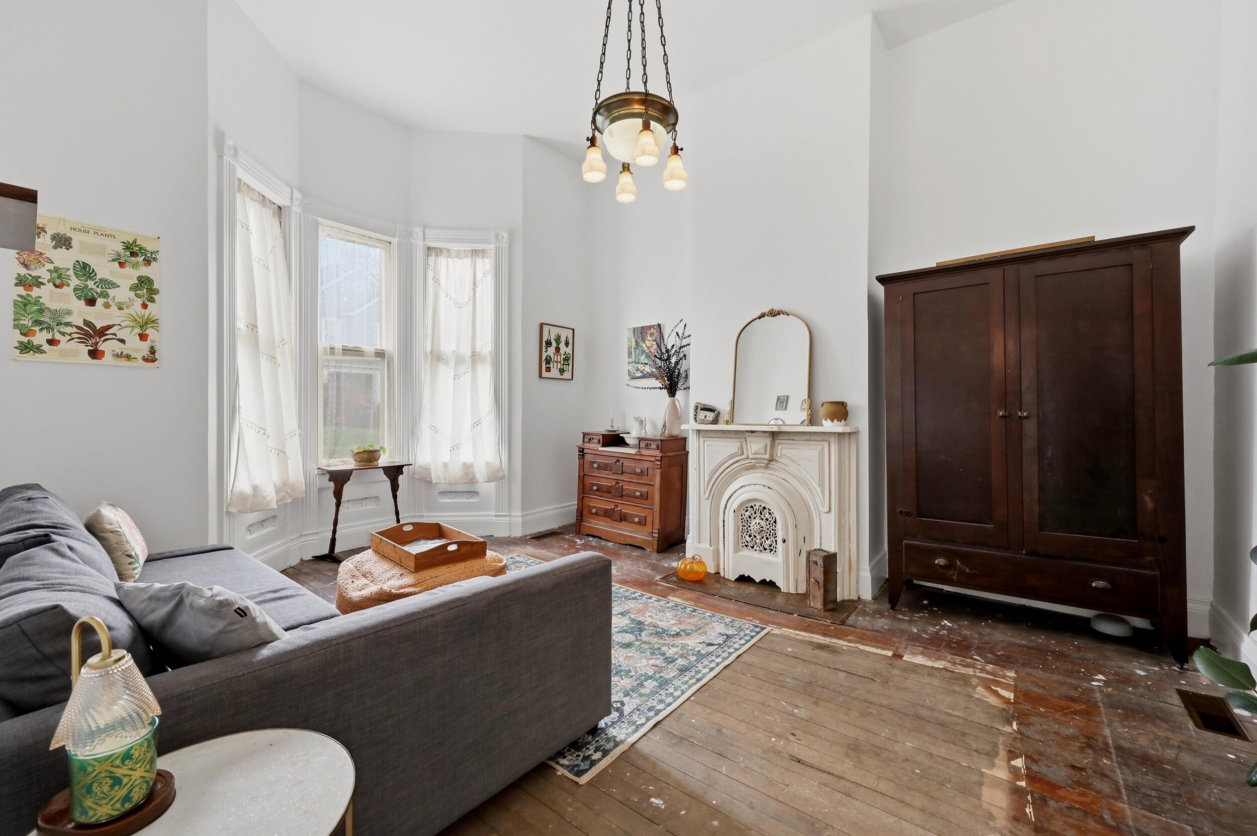 13 Euclid Avenue Property Photo 6