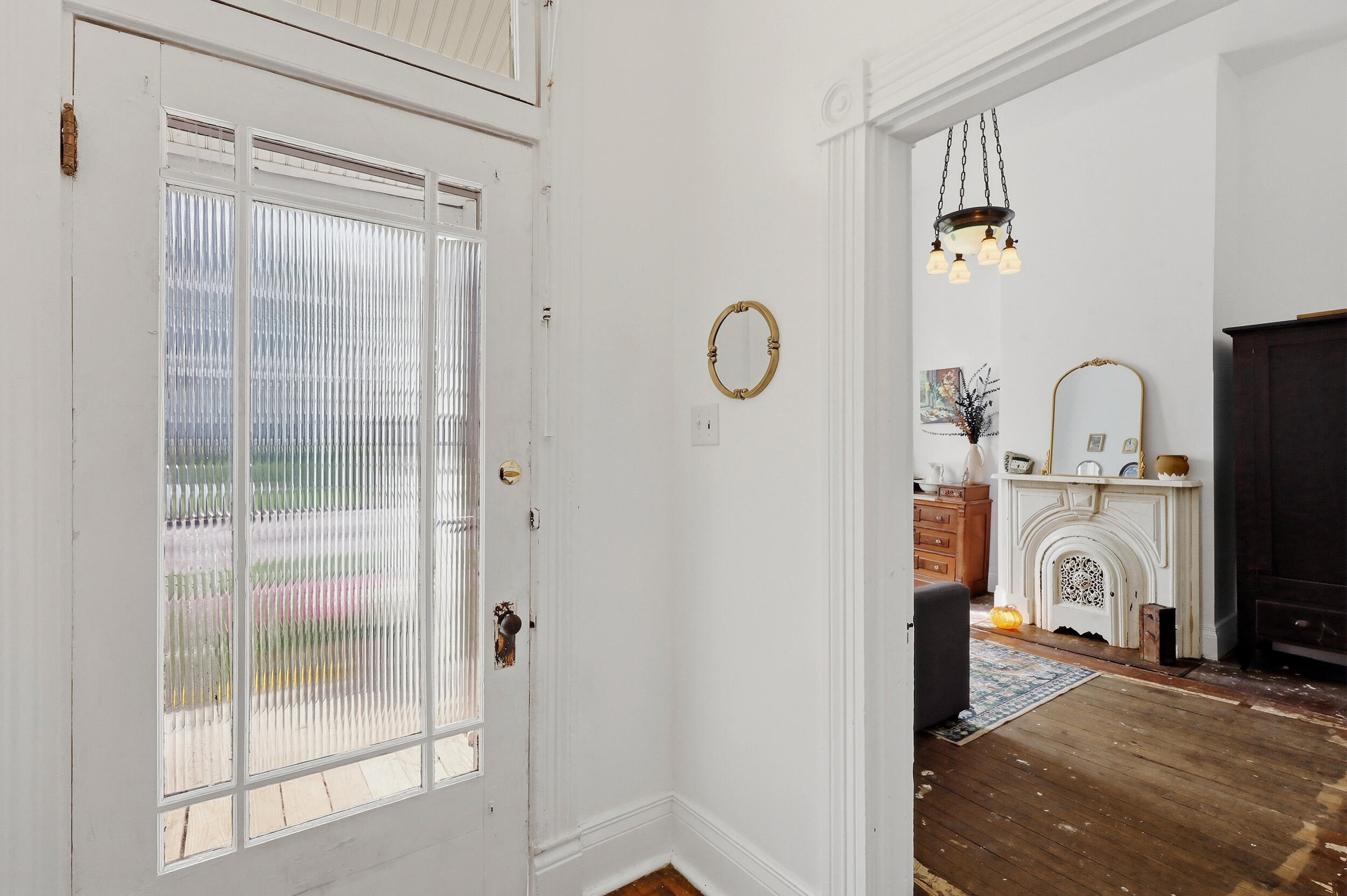 13 Euclid Avenue Property Photo 11