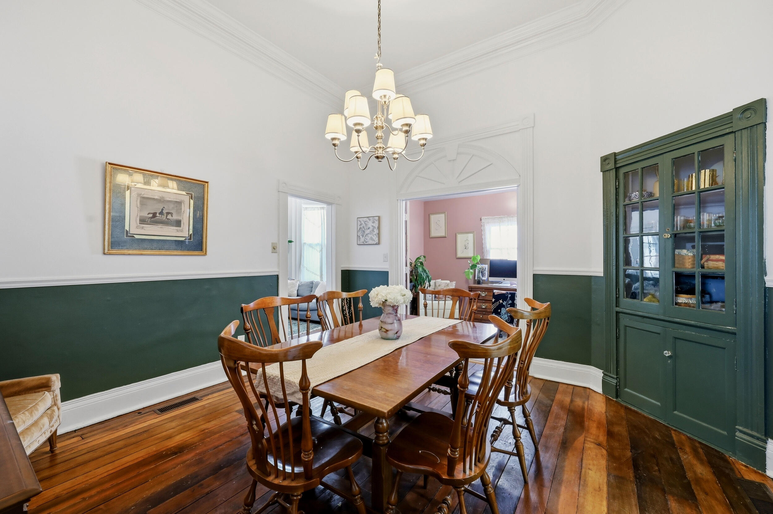 13 Euclid Avenue Property Photo 18
