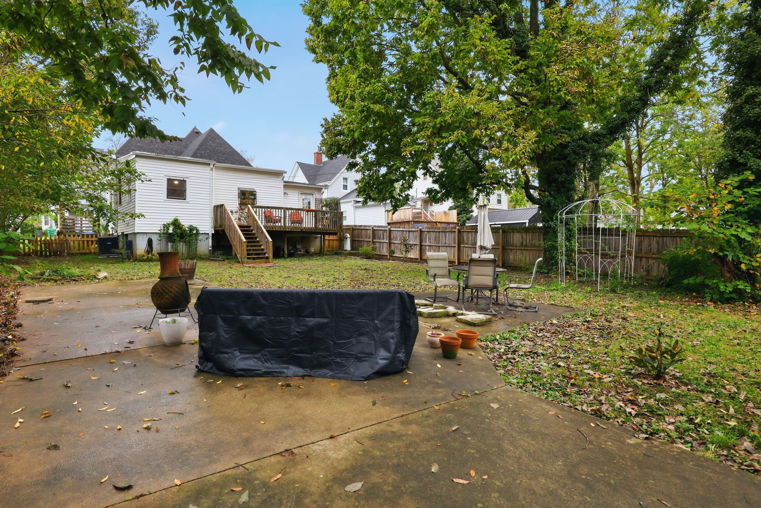 13 Euclid Avenue Property Photo 40