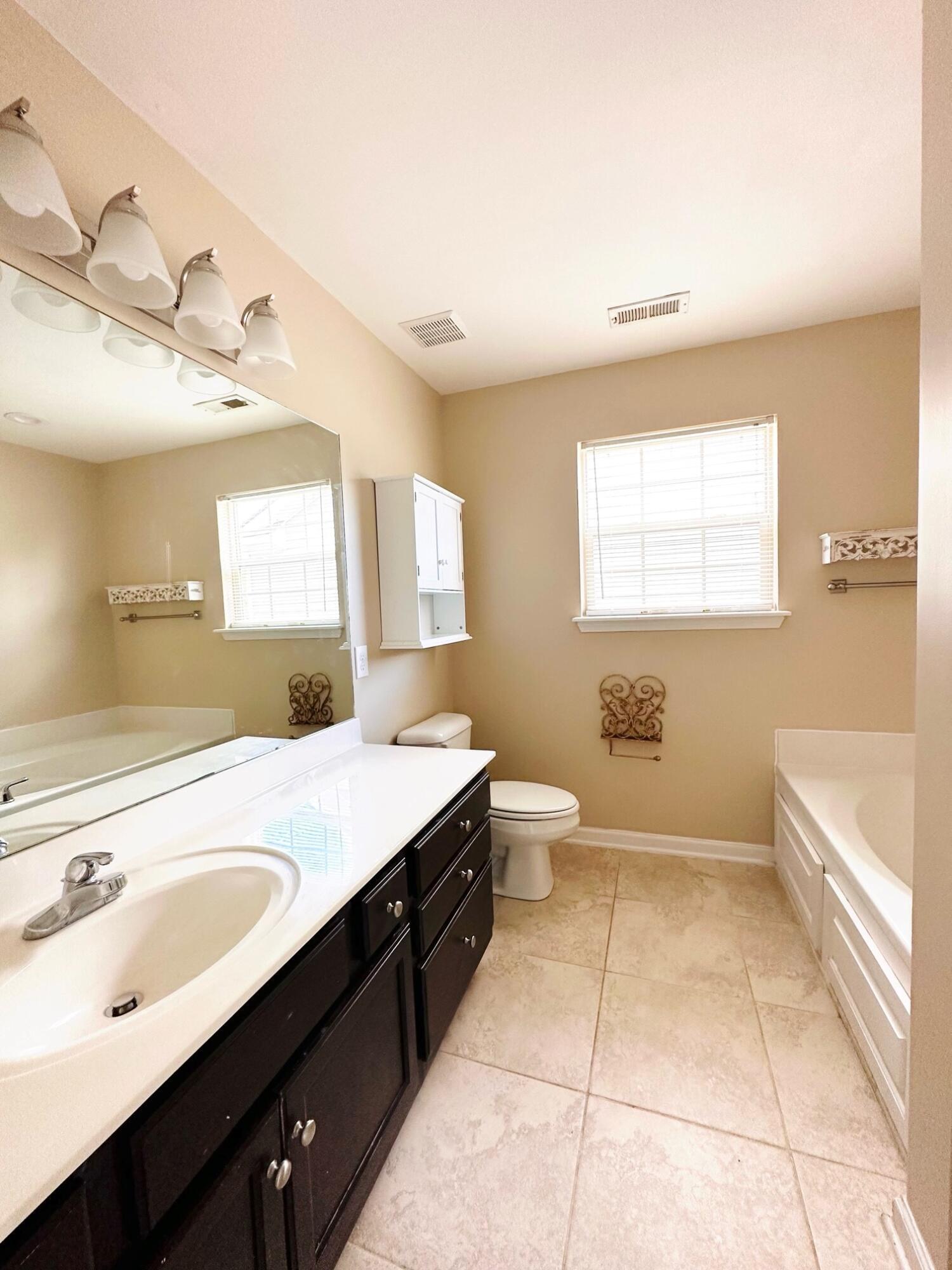 2380 Walcot Way Property Photo 17