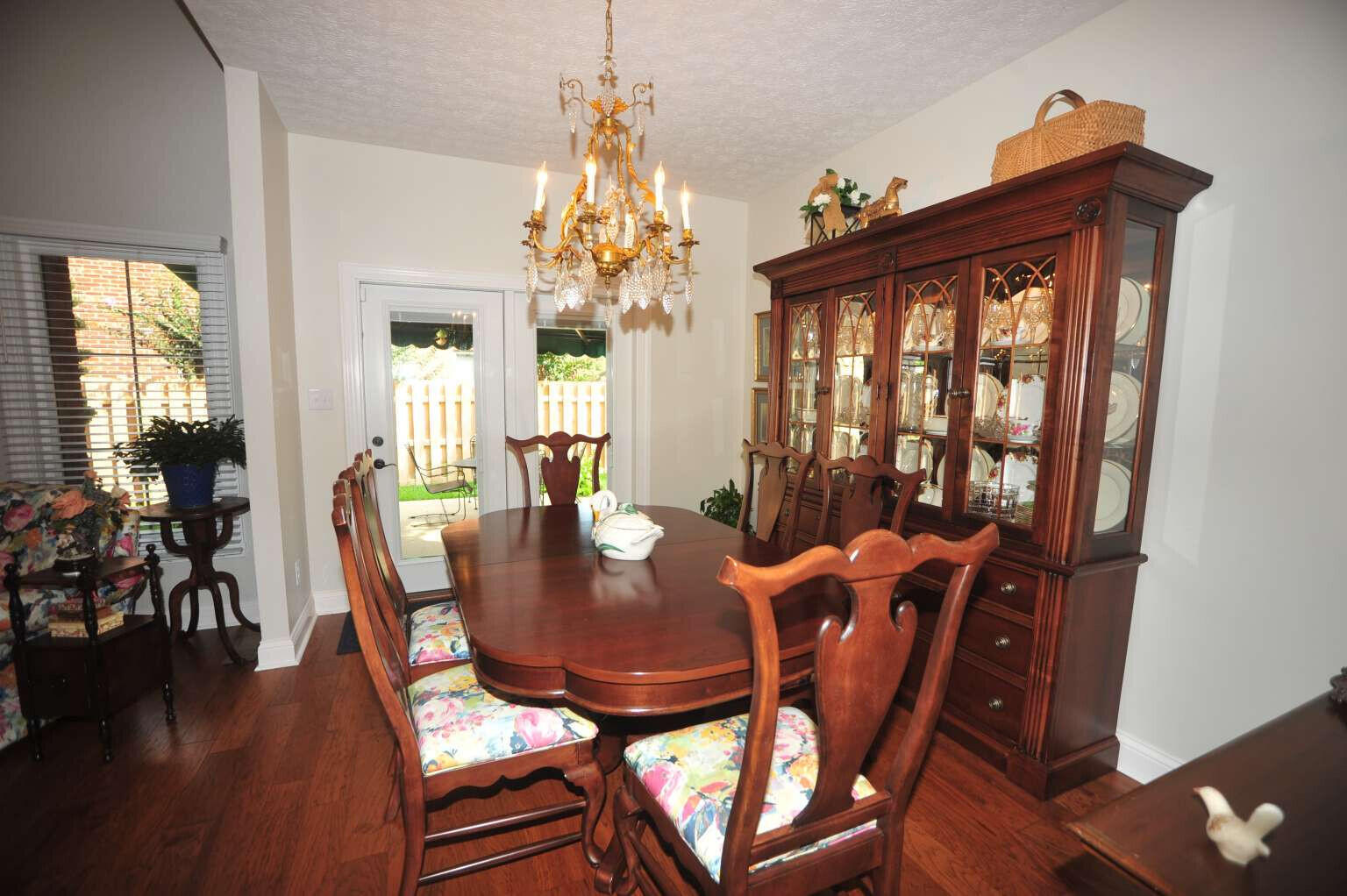 2046 Sussex Place Property Photo 16
