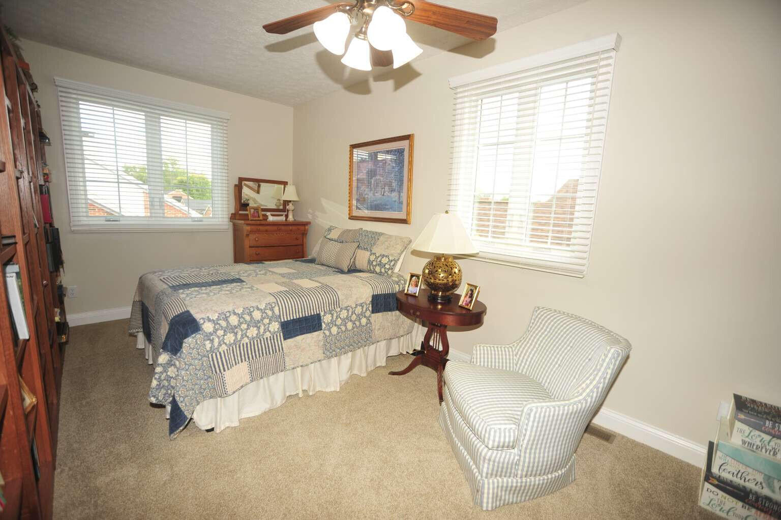 2046 Sussex Place Property Photo 26