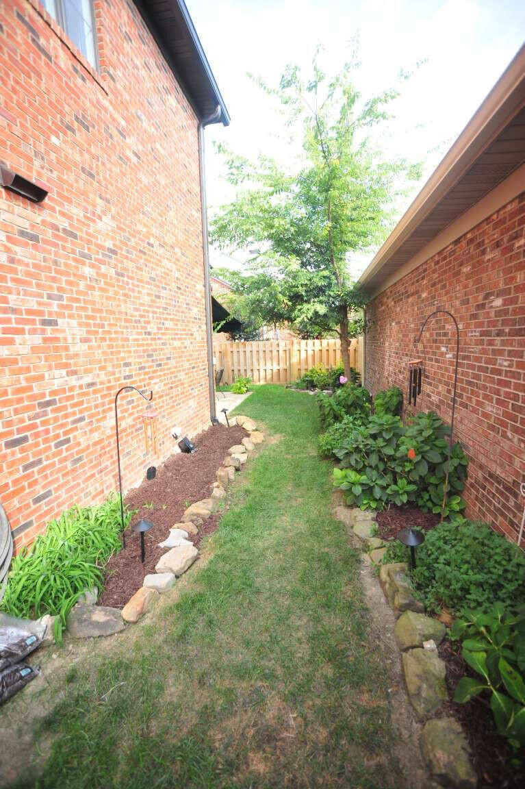 2046 Sussex Place Property Photo 39
