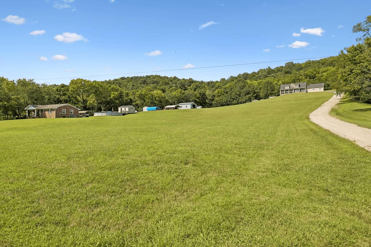 4456 Jackson Hollow Road Property Photo 3
