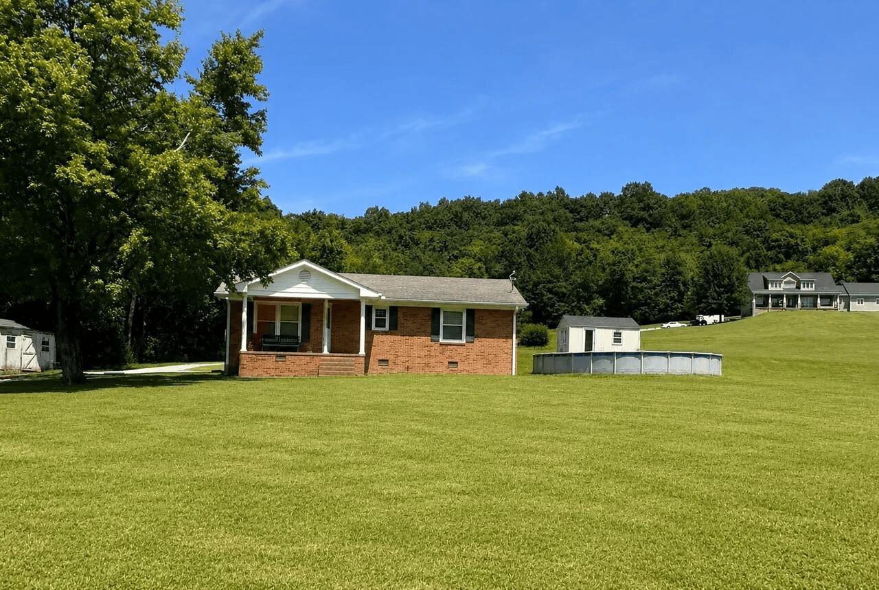 4462 Jackson Hollow Road Property Photo 5