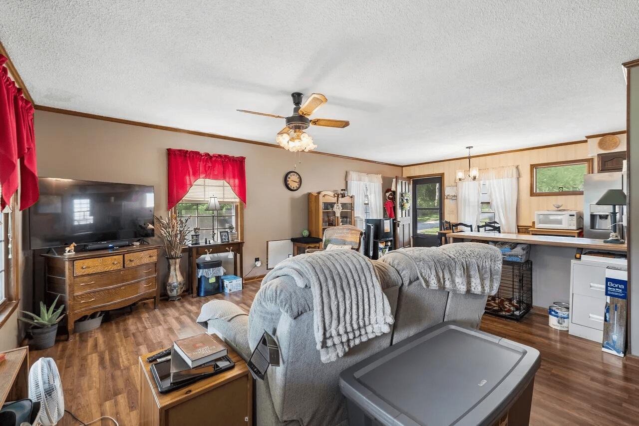 4462 Jackson Hollow Road Property Photo 15