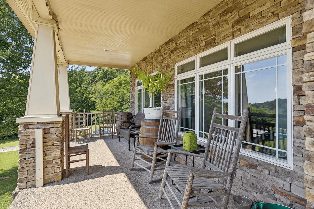 4464 Jackson Hollow Road Property Photo 5