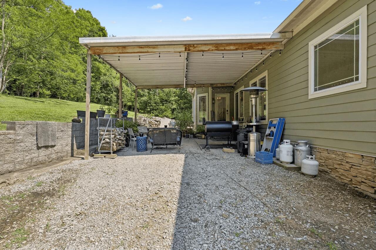 4464 Jackson Hollow Road Property Photo 13