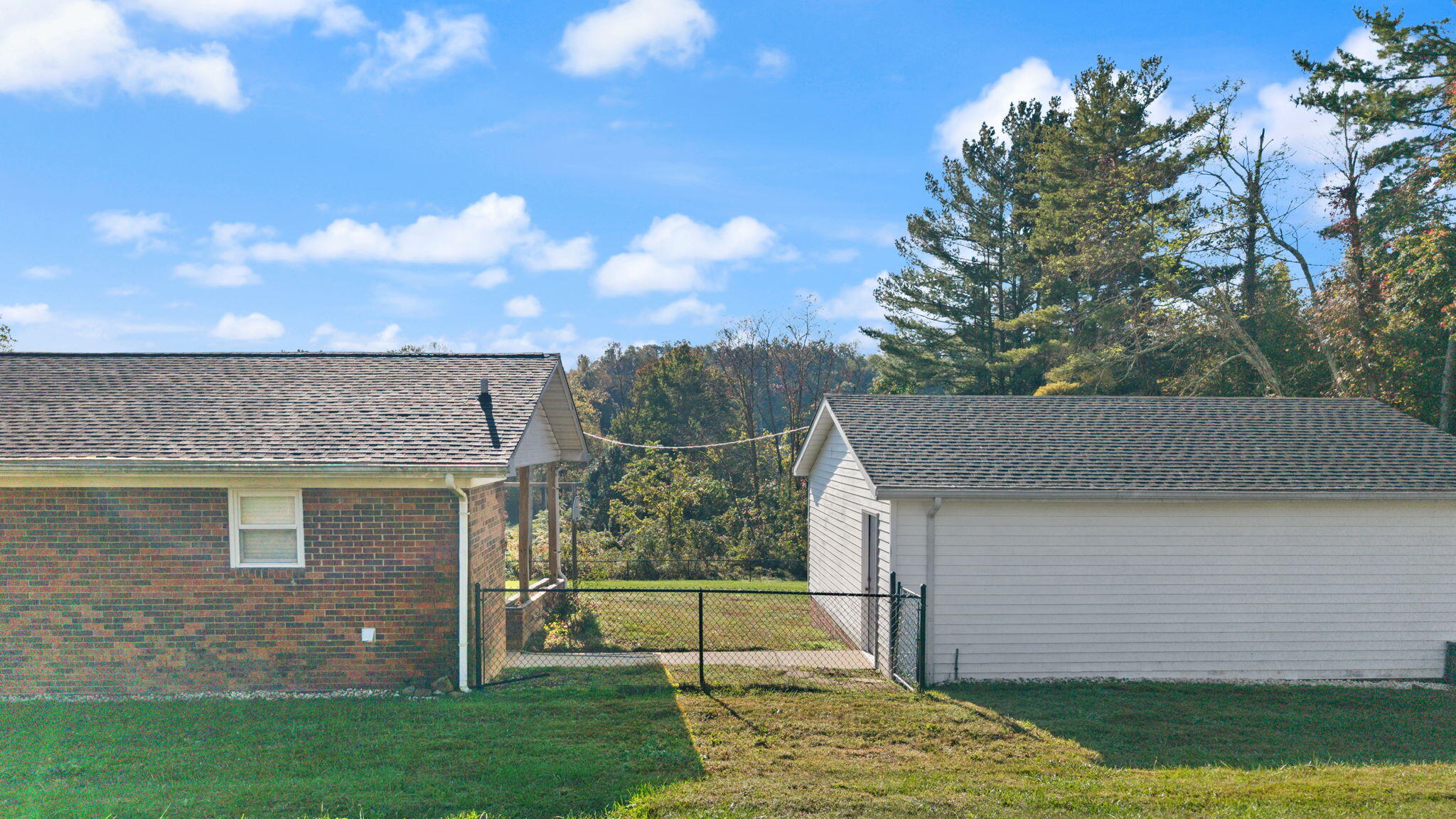 600 Southwood Estates Property Photo 7