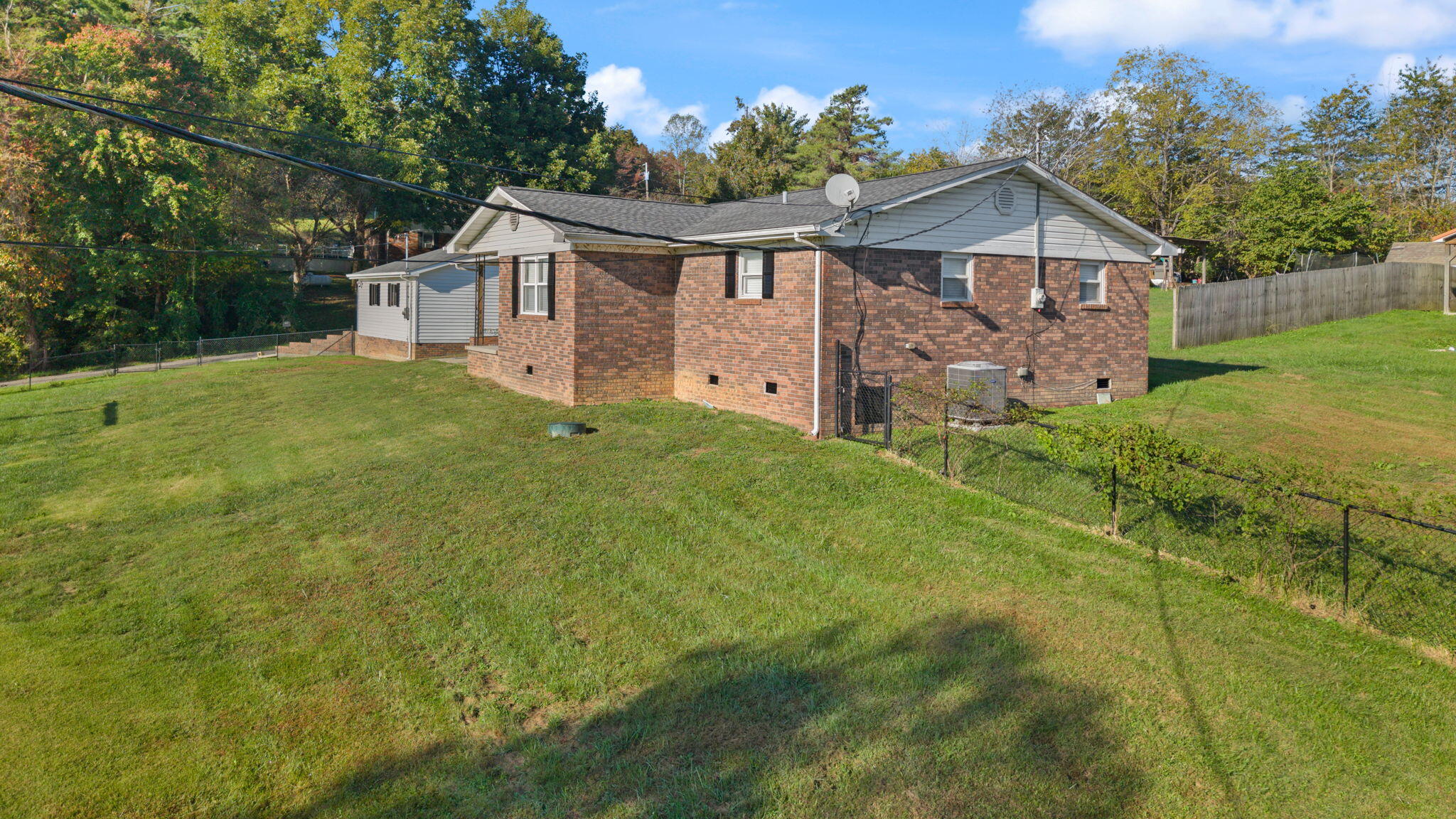 600 Southwood Estates Property Photo 8