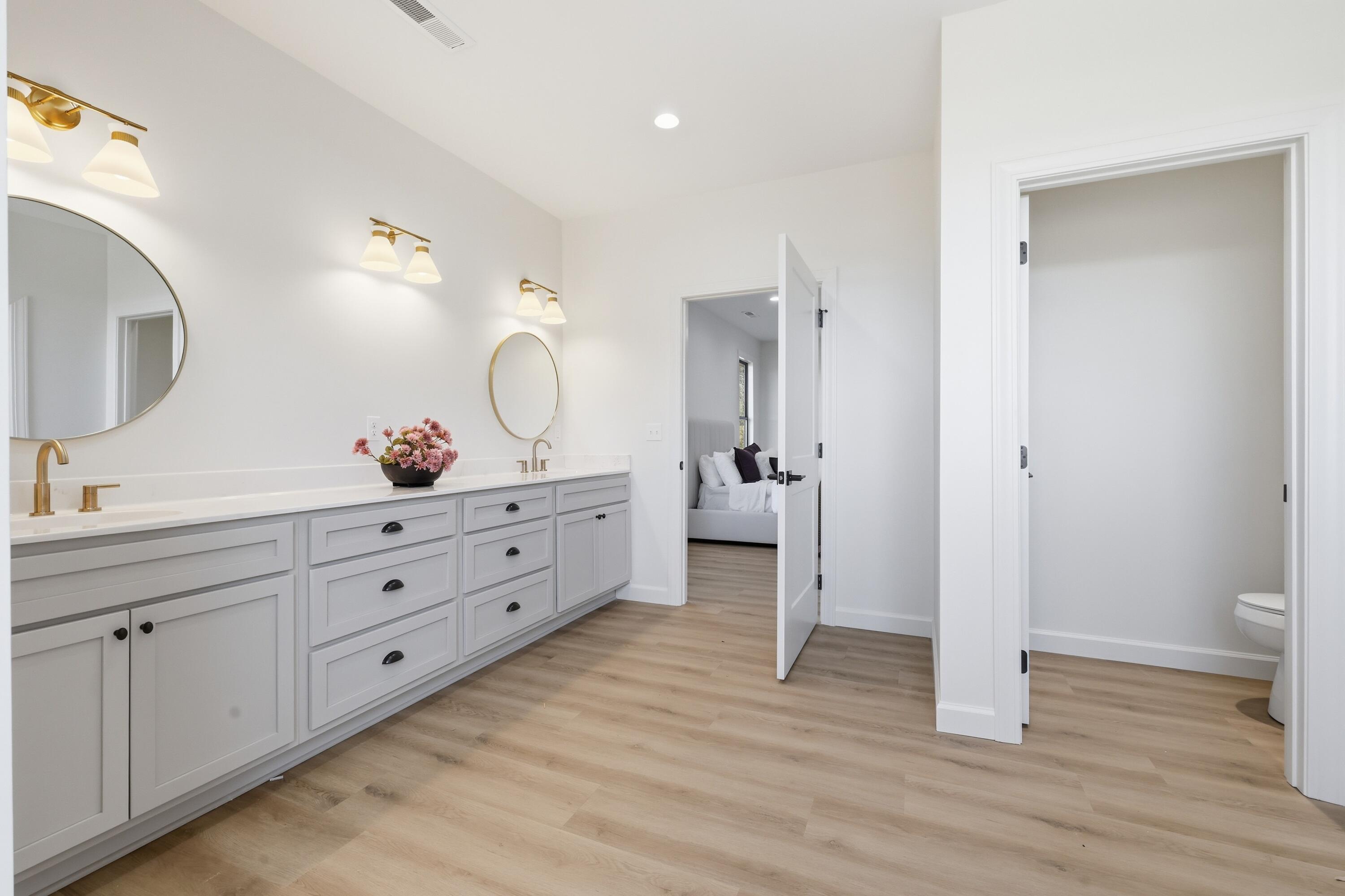 53 Sadi Court Property Photo 45